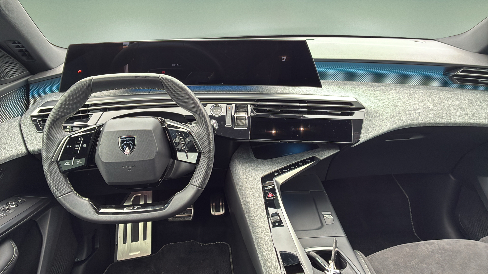 Billede af Peugeot e-3008 EL GT 210HK 5d Aut.