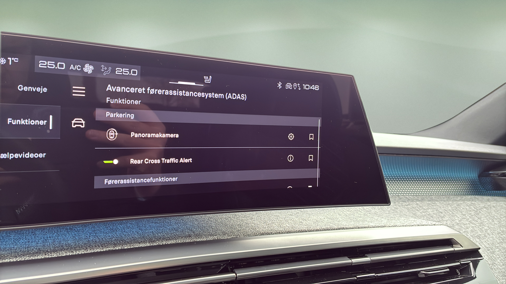 Billede af Peugeot e-3008 EL GT 210HK 5d Aut.