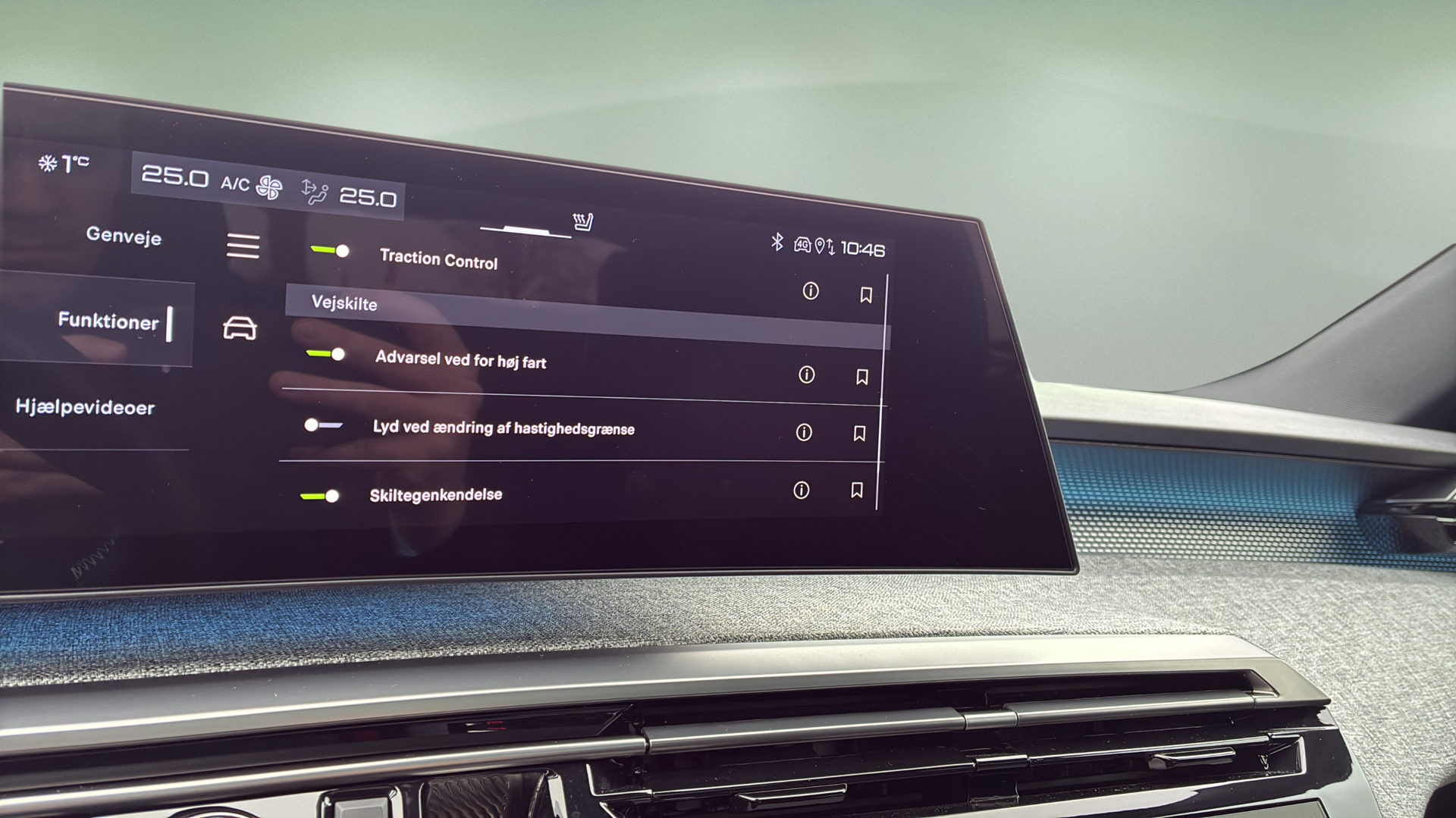 Billede af Peugeot e-3008 EL GT 210HK 5d Aut.