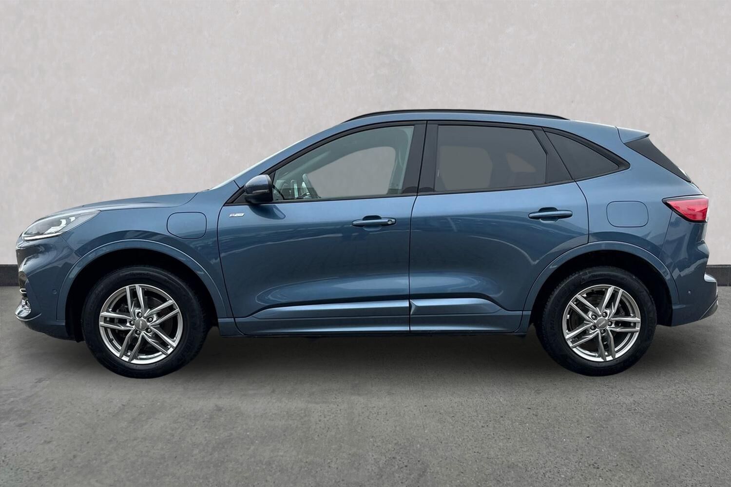 Billede af Ford Kuga 2,5 Plugin-hybrid ST-Line X CVT 225HK 5d Trinl. Gear