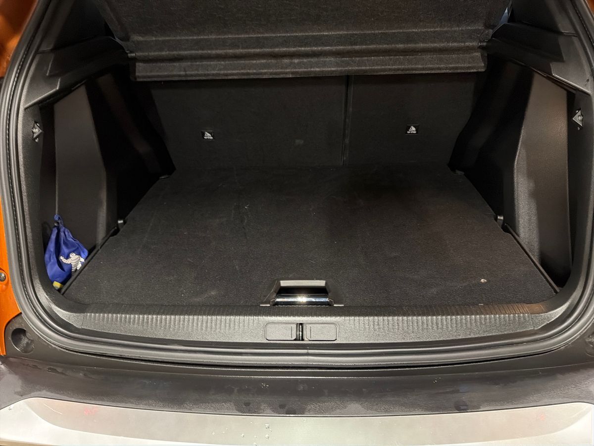 Billede af Peugeot 2008 1,2 PureTech Allure Pack 130HK 5d