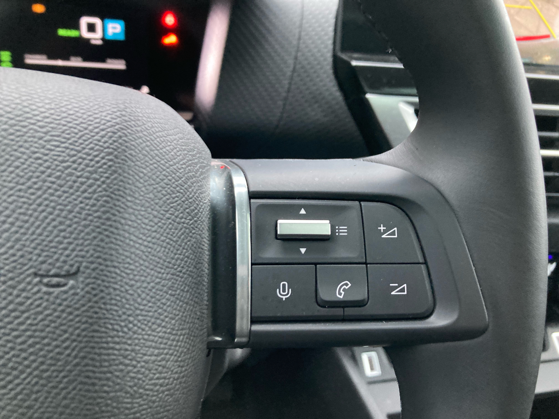 Billede af Citroën e-C4 X EL Max 136HK 5d Aut.