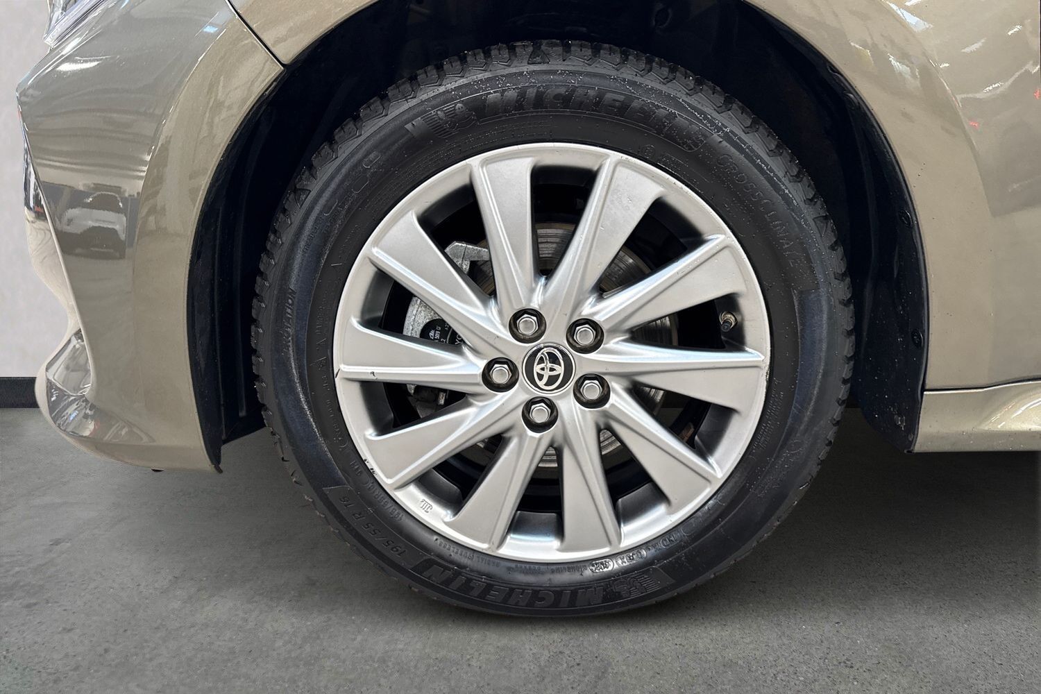 Billede af Toyota Yaris 1,5 Hybrid Active Technology 116HK 5d Trinl. Gear