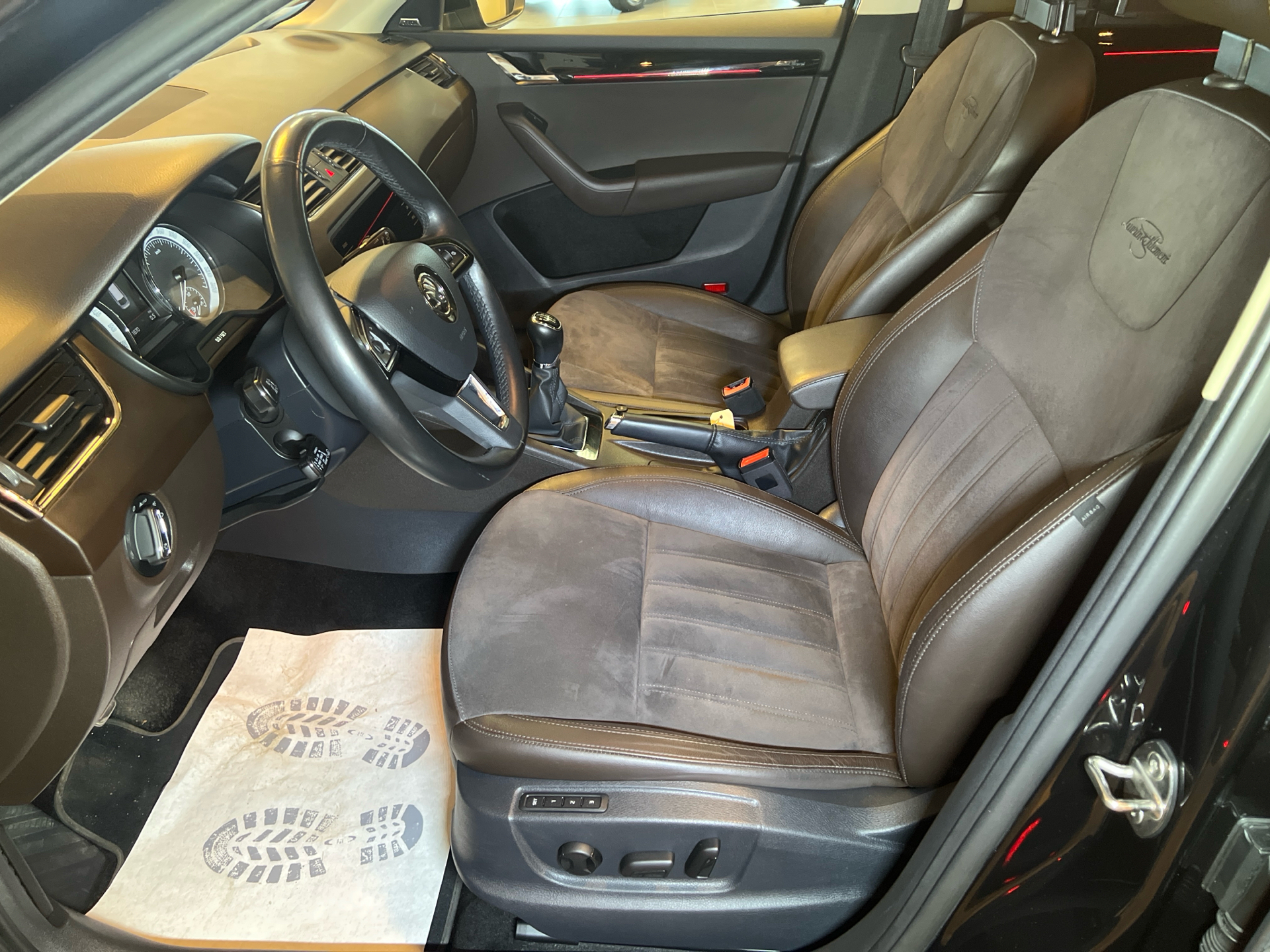 Billede af Skoda Octavia Combi 2,0 TDI L&K 150HK Stc 6g