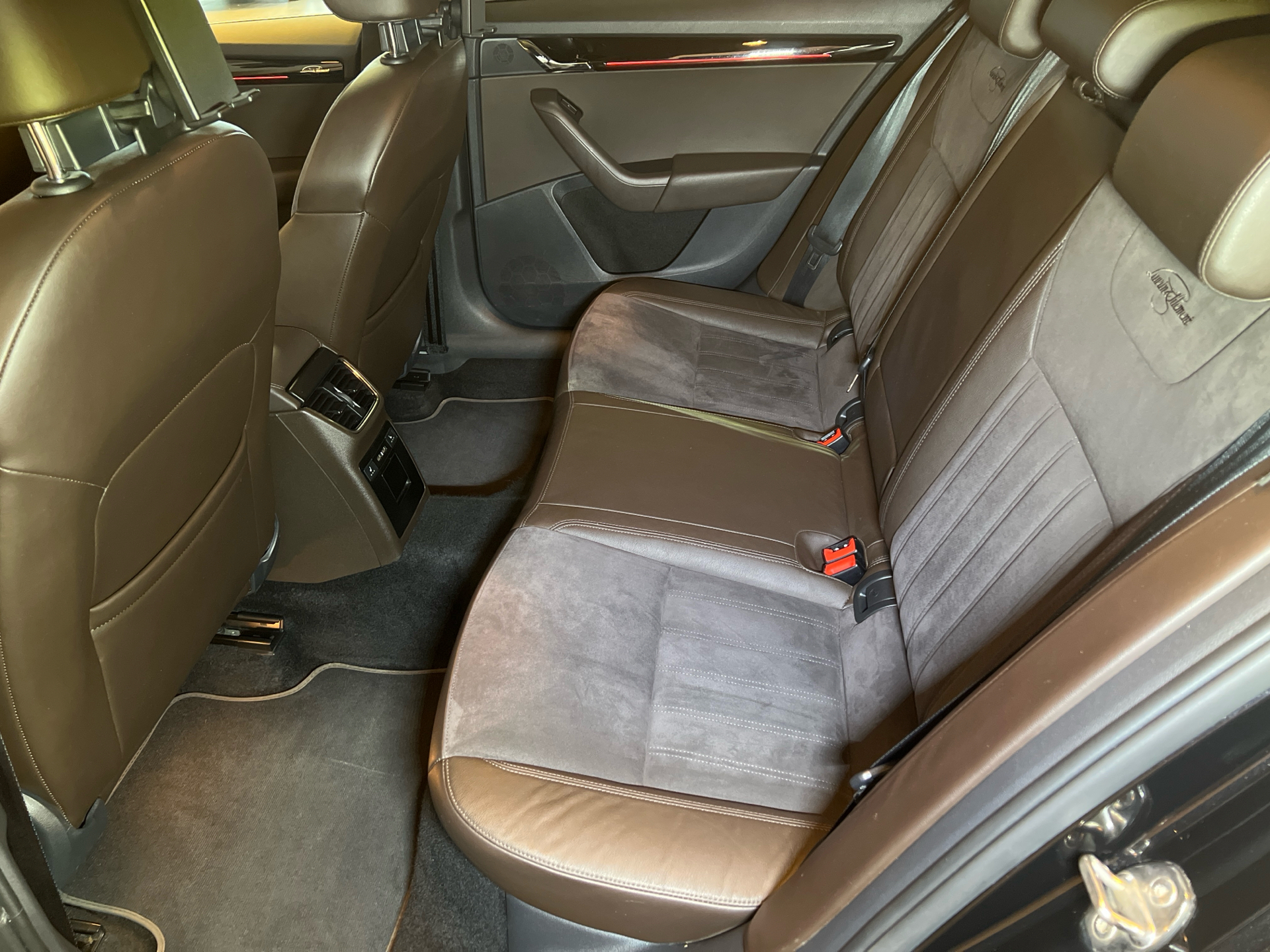 Billede af Skoda Octavia Combi 2,0 TDI L&K 150HK Stc 6g