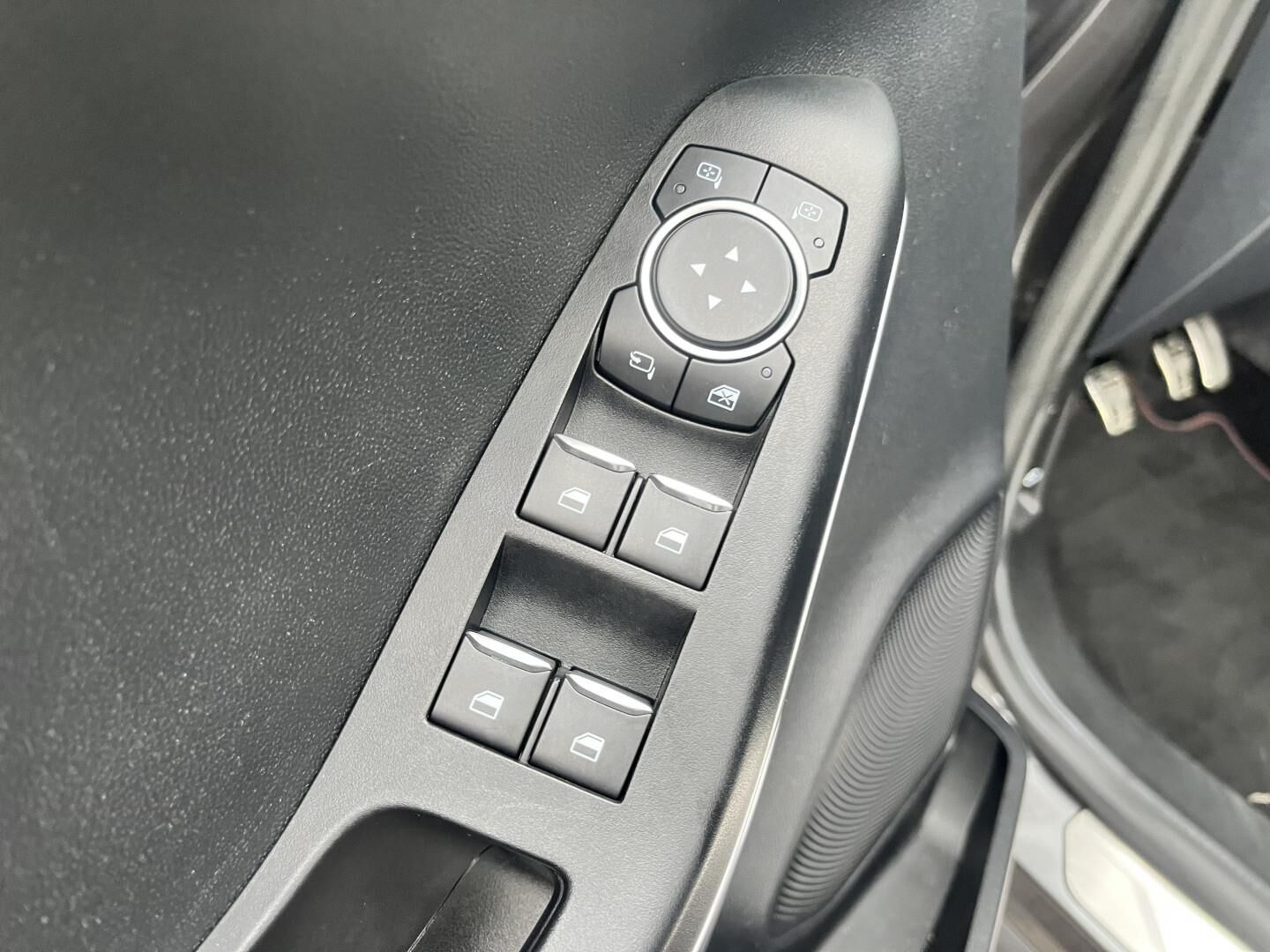 Billede af Ford Puma 1,0 EcoBoost Hybrid ST-Line X 155HK 5d 6g