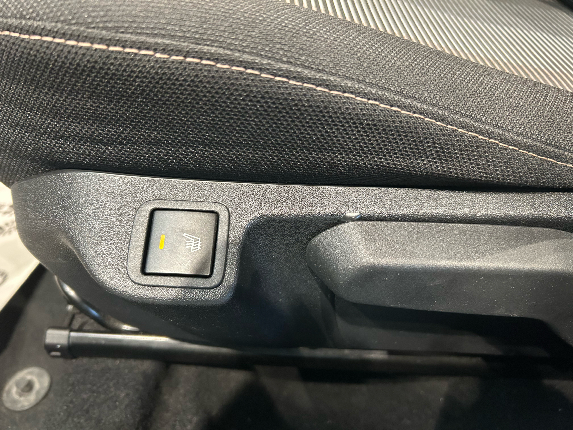 Billede af Peugeot 108 1,0 e-Vti Active Top! 69HK 5d