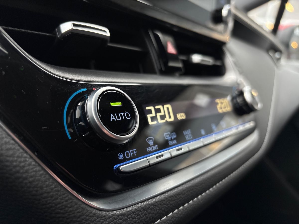 Billede af Toyota Corolla Touring Sports 1,8 Hybrid H3 Smart E-CVT 122HK Stc Trinl. Gear