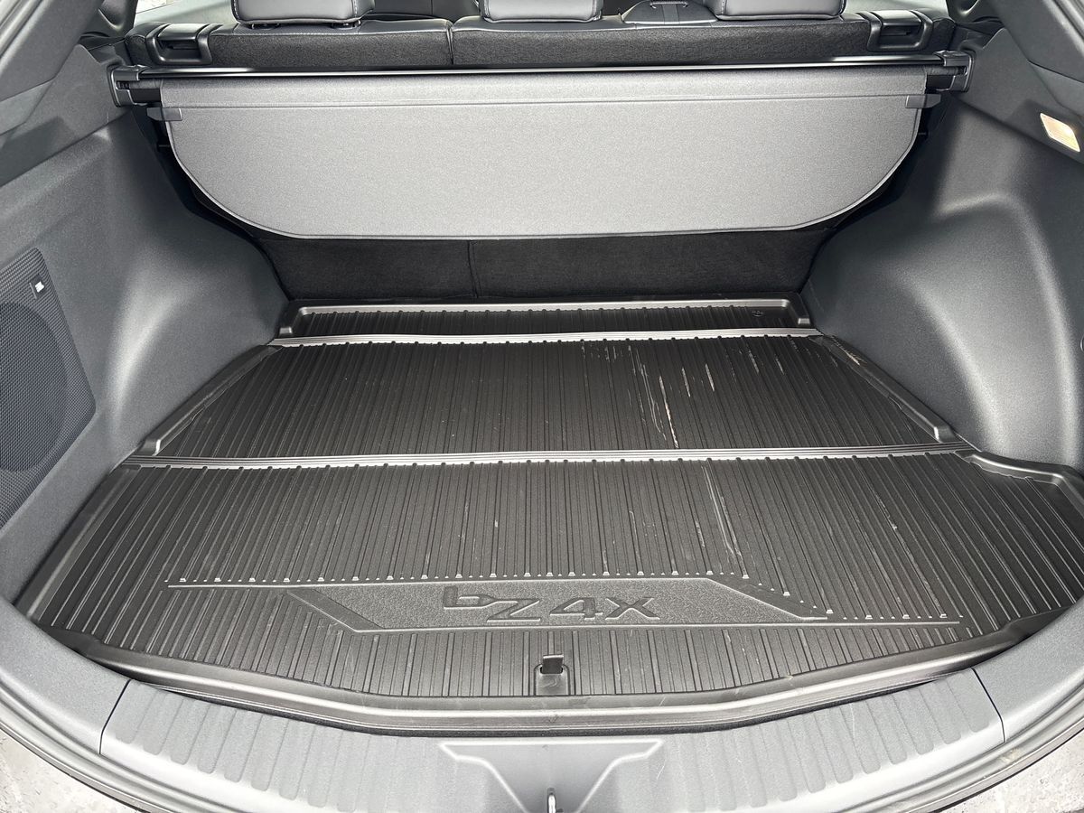 Billede af Toyota bZ4X 165 kW (224 hk) aut. gear Executive