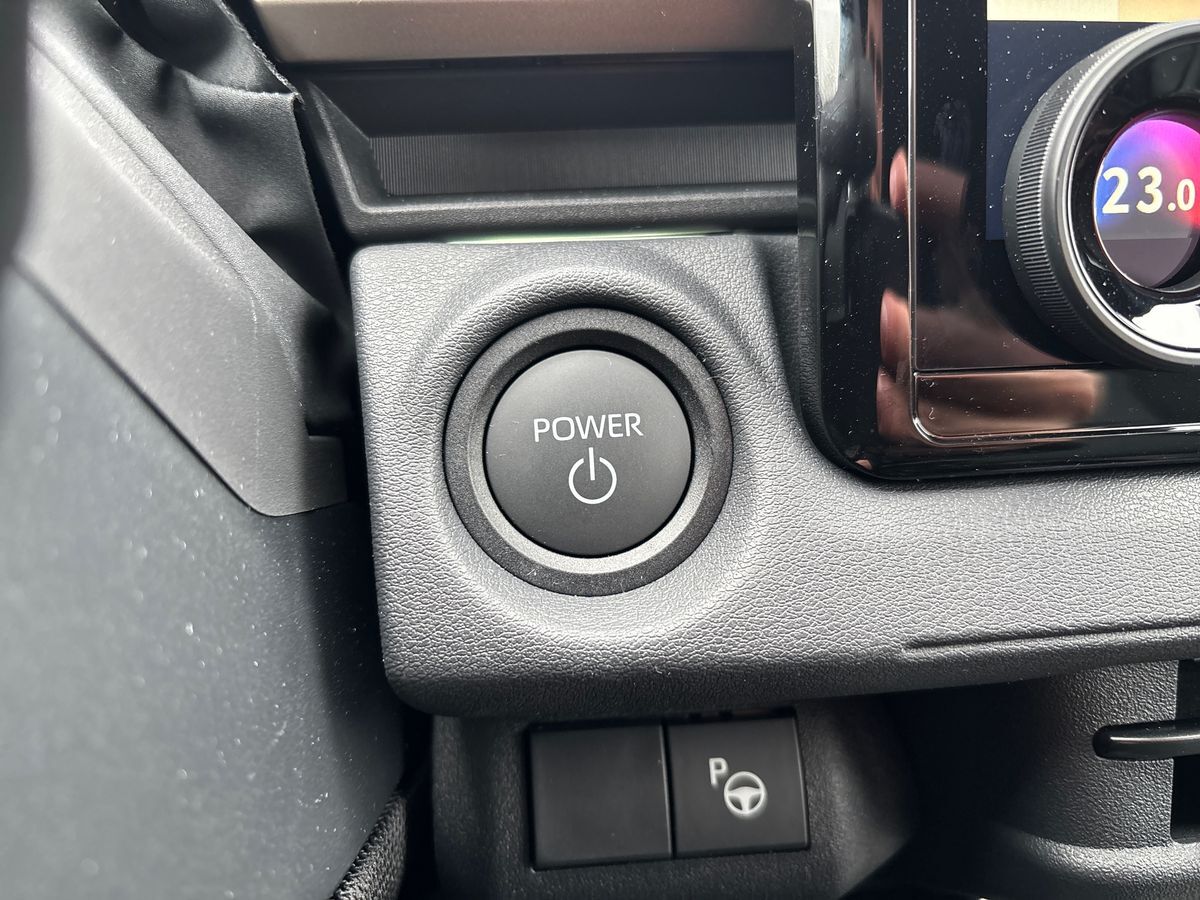 Billede af Toyota bZ4X 165 kW (224 hk) aut. gear Executive