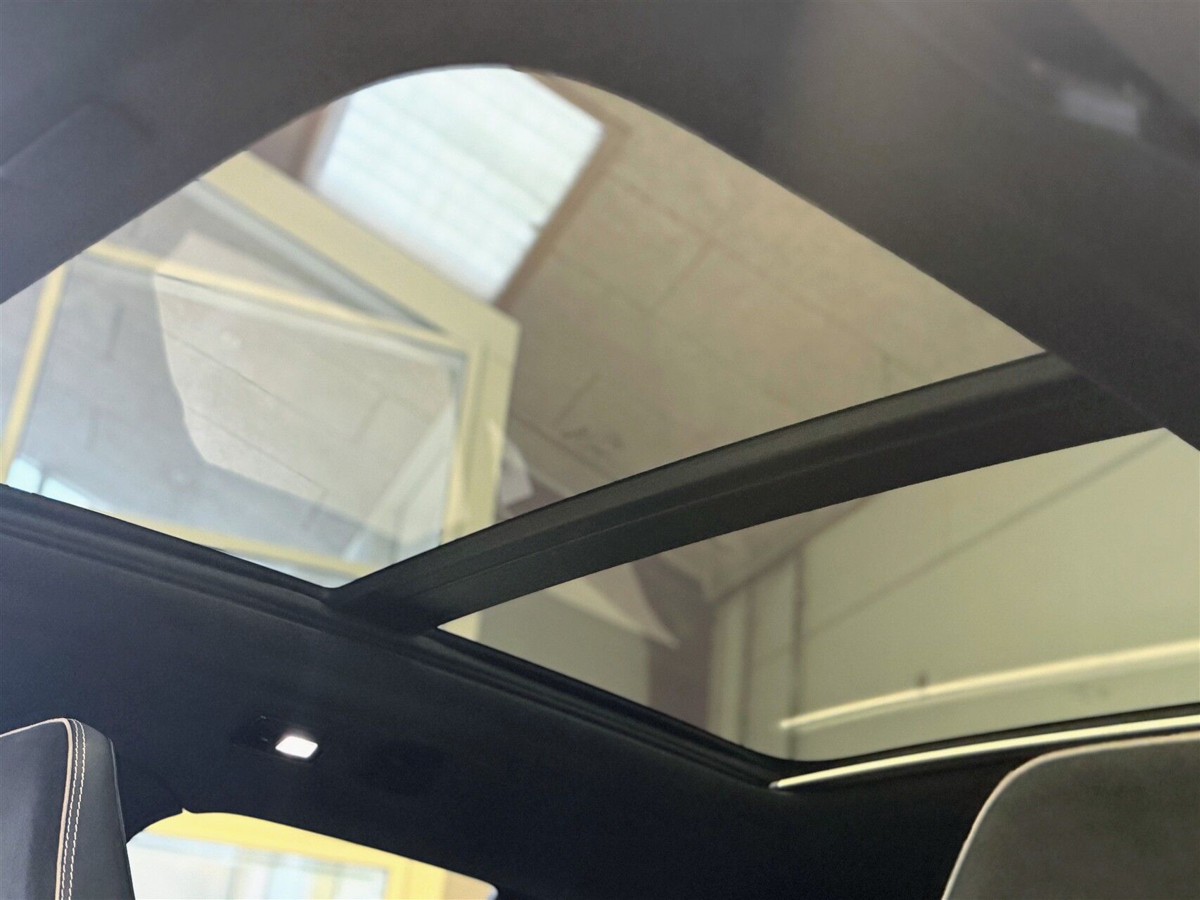 Billede af Volvo XC40 P8 Recharge Twin Ultimate AWD 408HK 5d Aut.