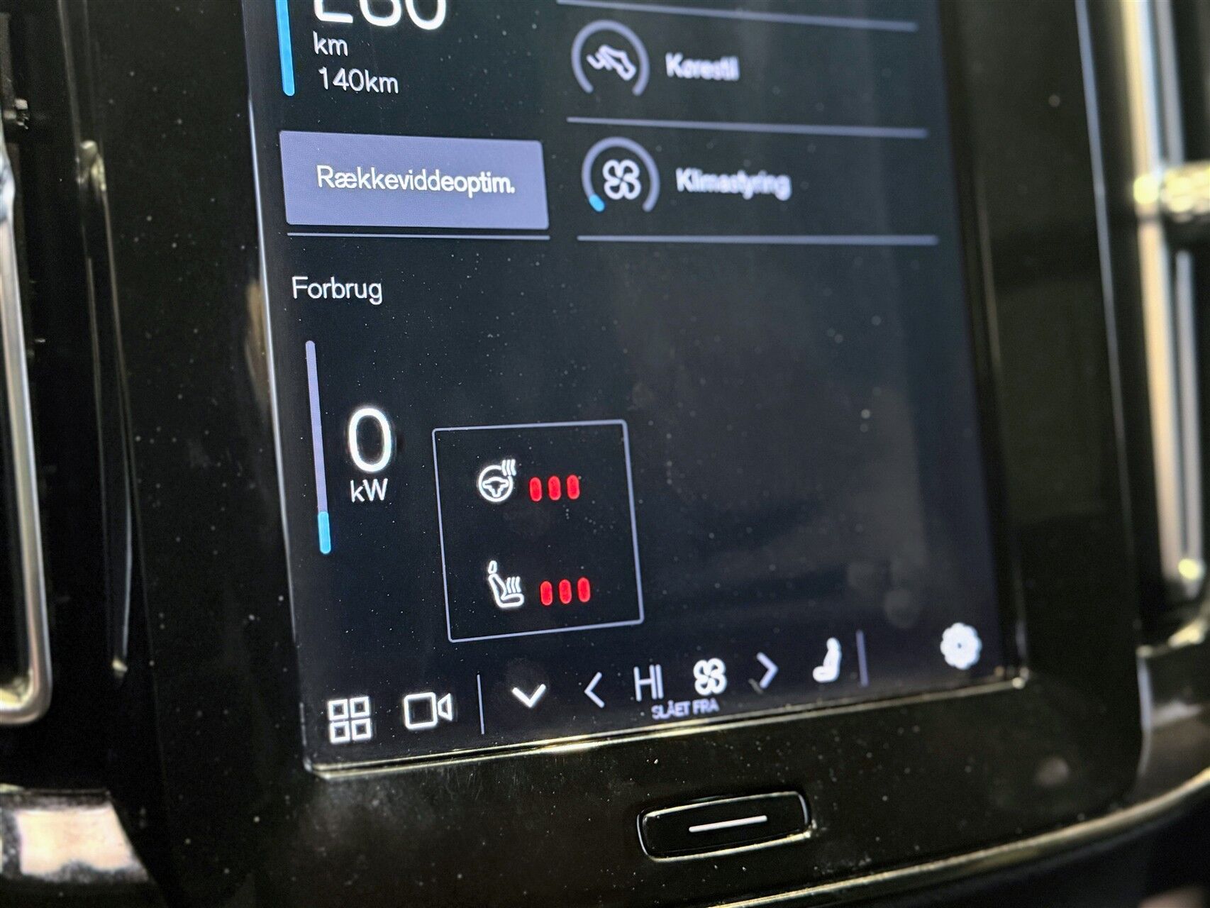 Billede af Volvo XC40 P8 Recharge Twin Ultimate AWD 408HK 5d Aut.