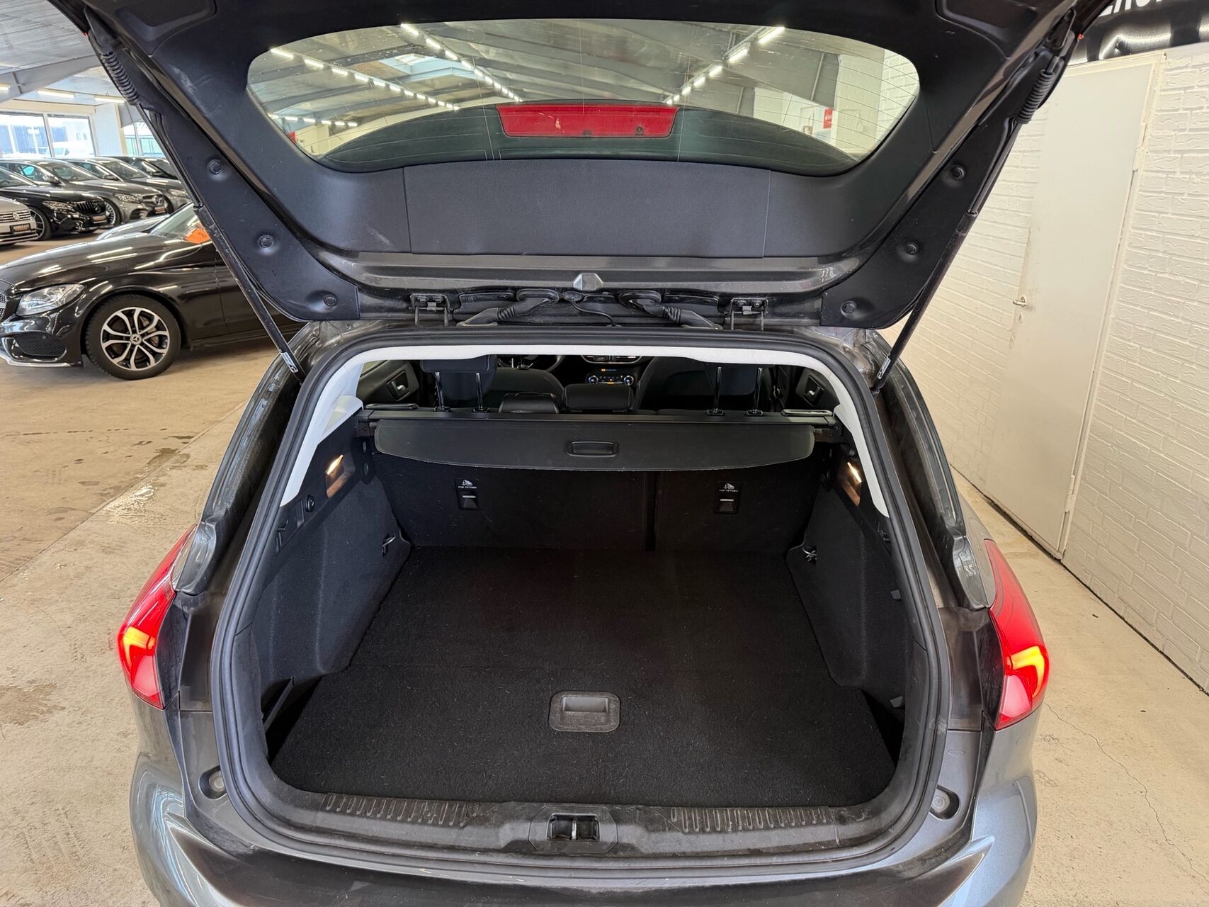 Billede af Ford Focus 1,5 EcoBlue Titanium 120HK Stc 8g Aut.