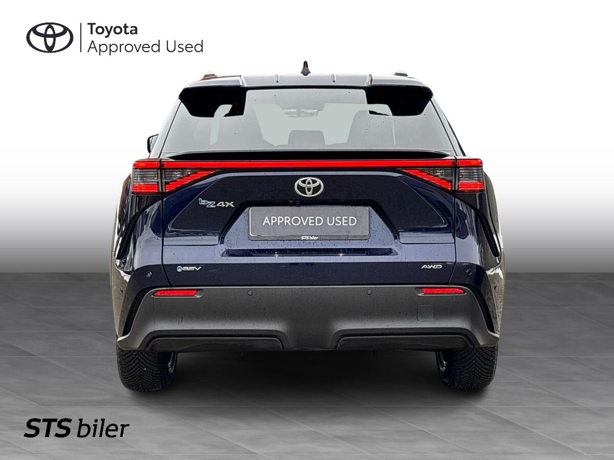 Billede af Toyota bZ4X 252 kW (343 hk) aut. gear AWD Executive