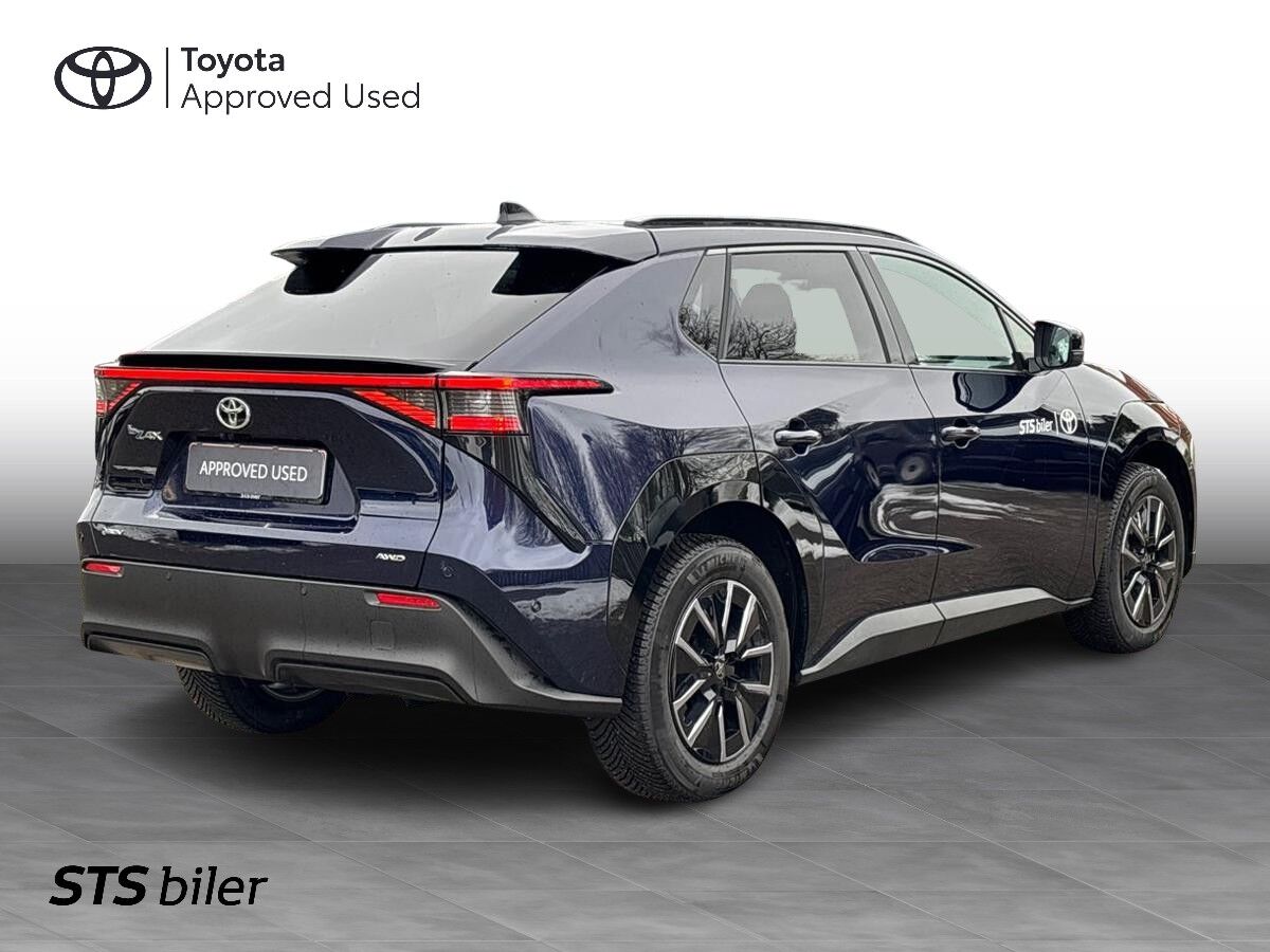 Billede af Toyota bZ4X 252 kW (343 hk) aut. gear AWD Executive