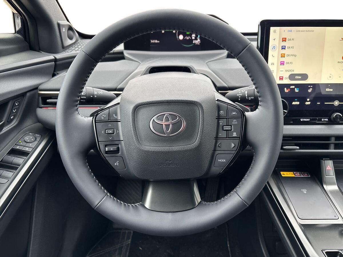 Billede af Toyota bZ4X 252 kW (343 hk) aut. gear AWD Executive