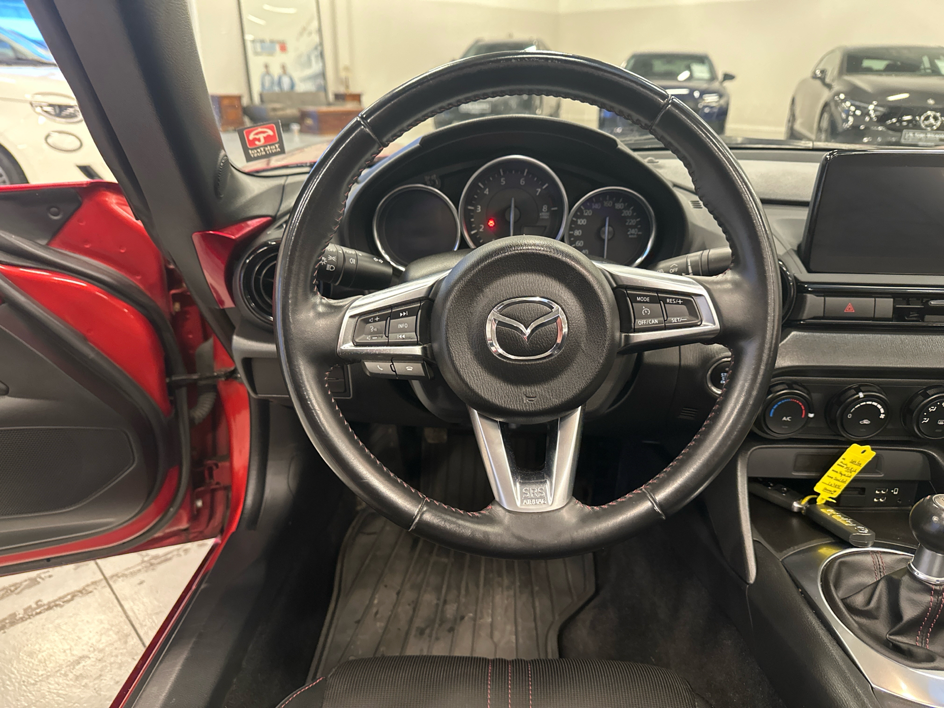 Billede af Mazda MX-5 1,5 Skyactiv-G 132HK Cabr. 6g