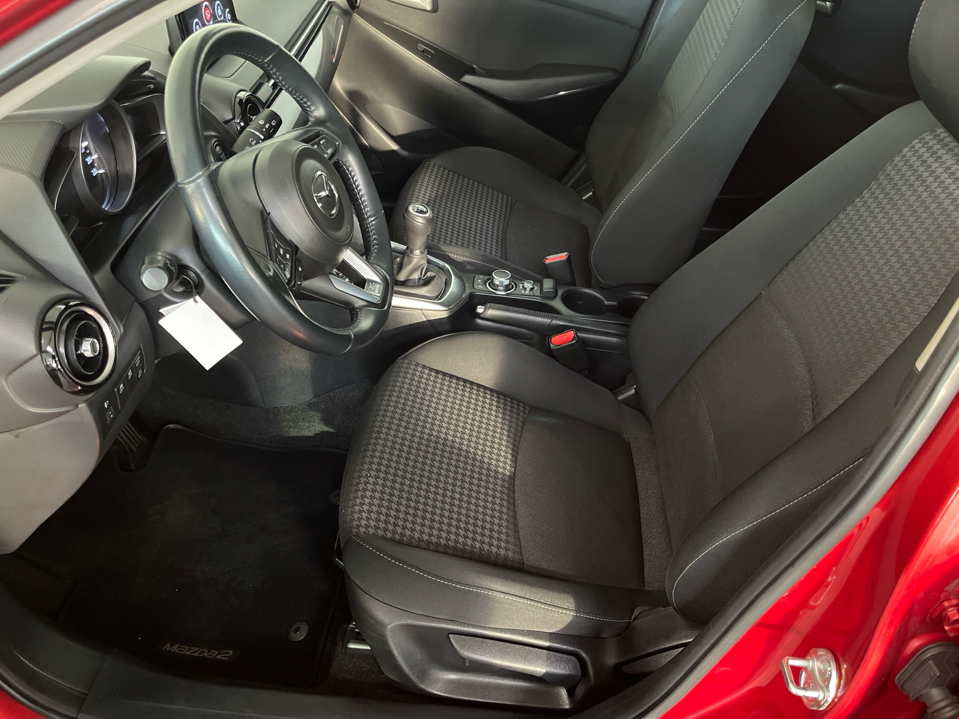 Billede af Mazda 2 1,5 Skyactiv-G Niseko 90HK 5d