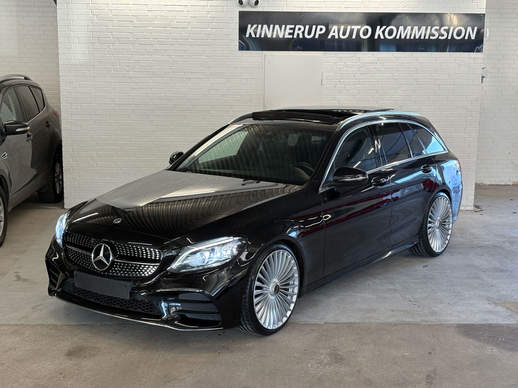Billede af Mercedes-Benz C220 d T 2,0 CDI AMG Line 9G-Tronic 194HK Stc Aut.