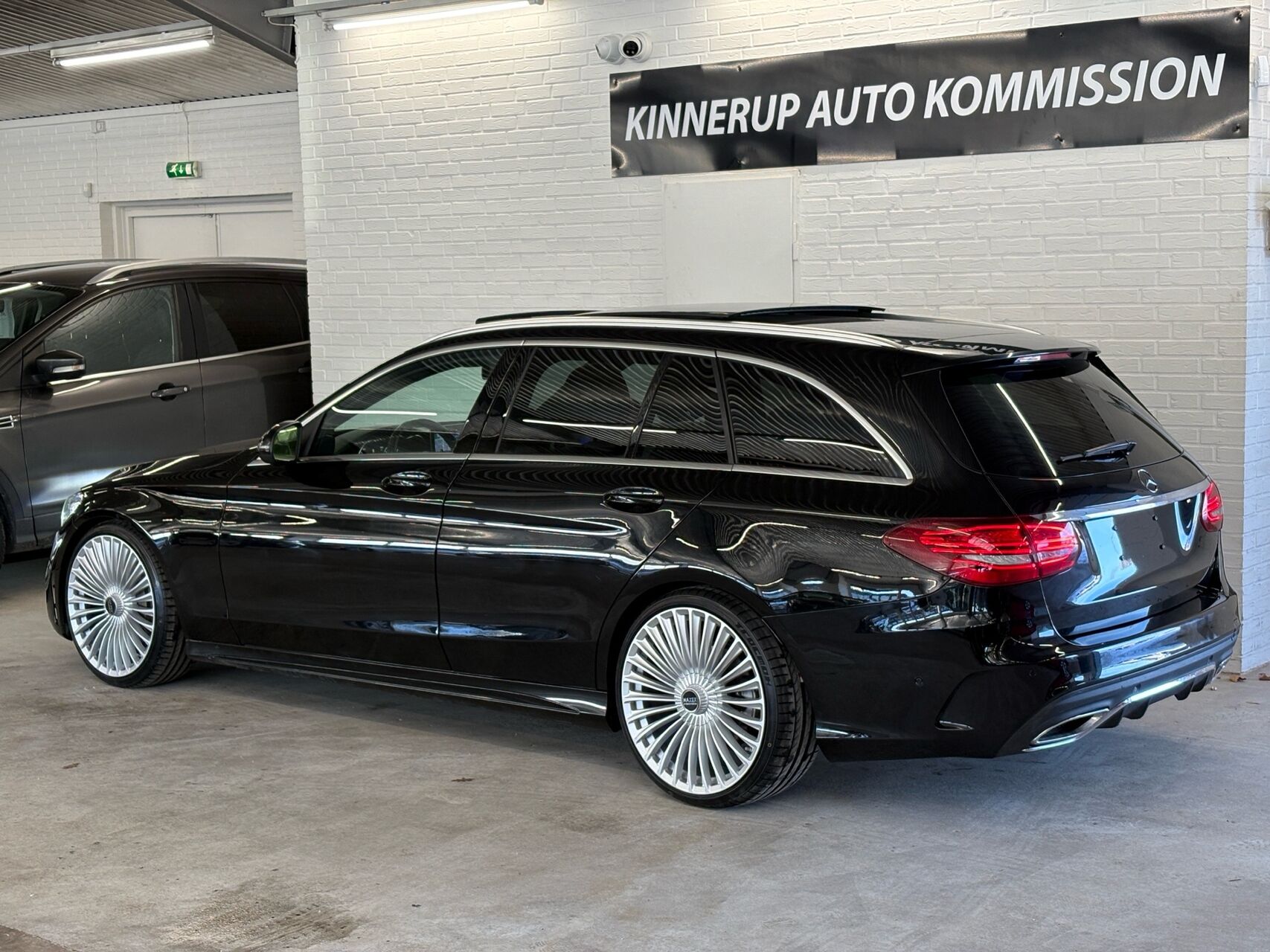 Billede af Mercedes-Benz C220 d T 2,0 CDI AMG Line 9G-Tronic 194HK Stc Aut.