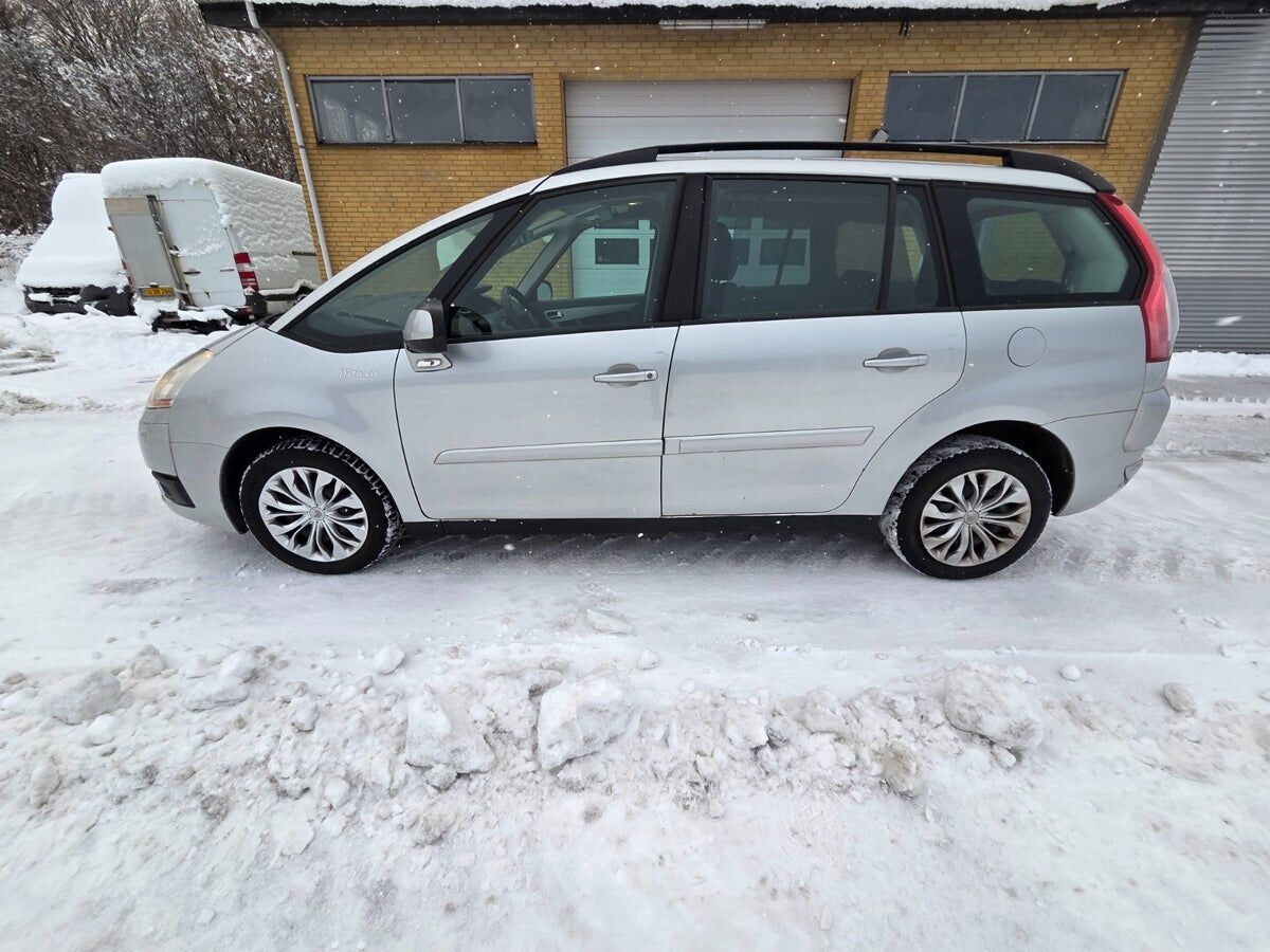 Billede af Citroën Grand C4 Picasso 1,6 HDI VTR Pack 110HK