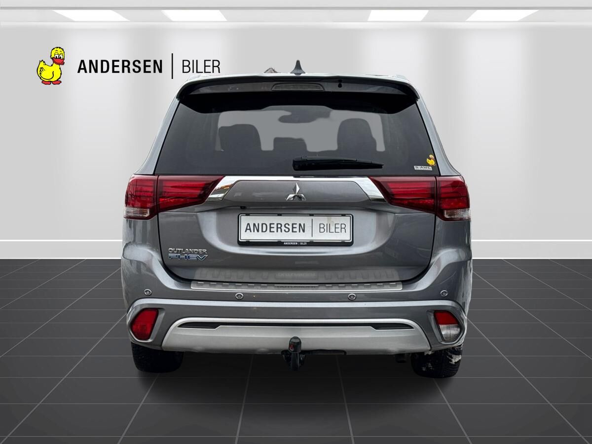 Billede af Mitsubishi Outlander 2,4 PHEV  Plugin-hybrid Intense 4WD 224HK 5d 6g Trinl. Gear