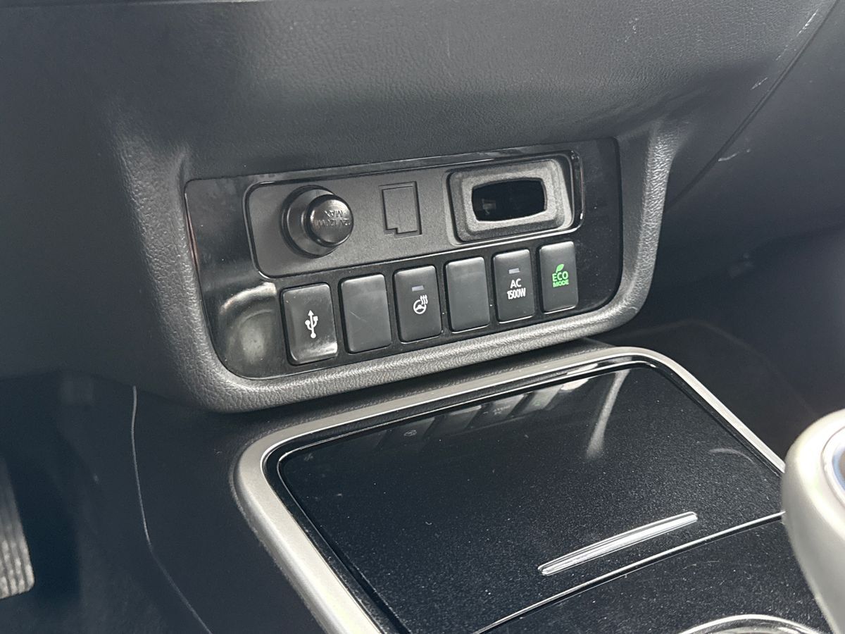 Billede af Mitsubishi Outlander 2,4 PHEV  Plugin-hybrid Intense 4WD 224HK 5d 6g Trinl. Gear