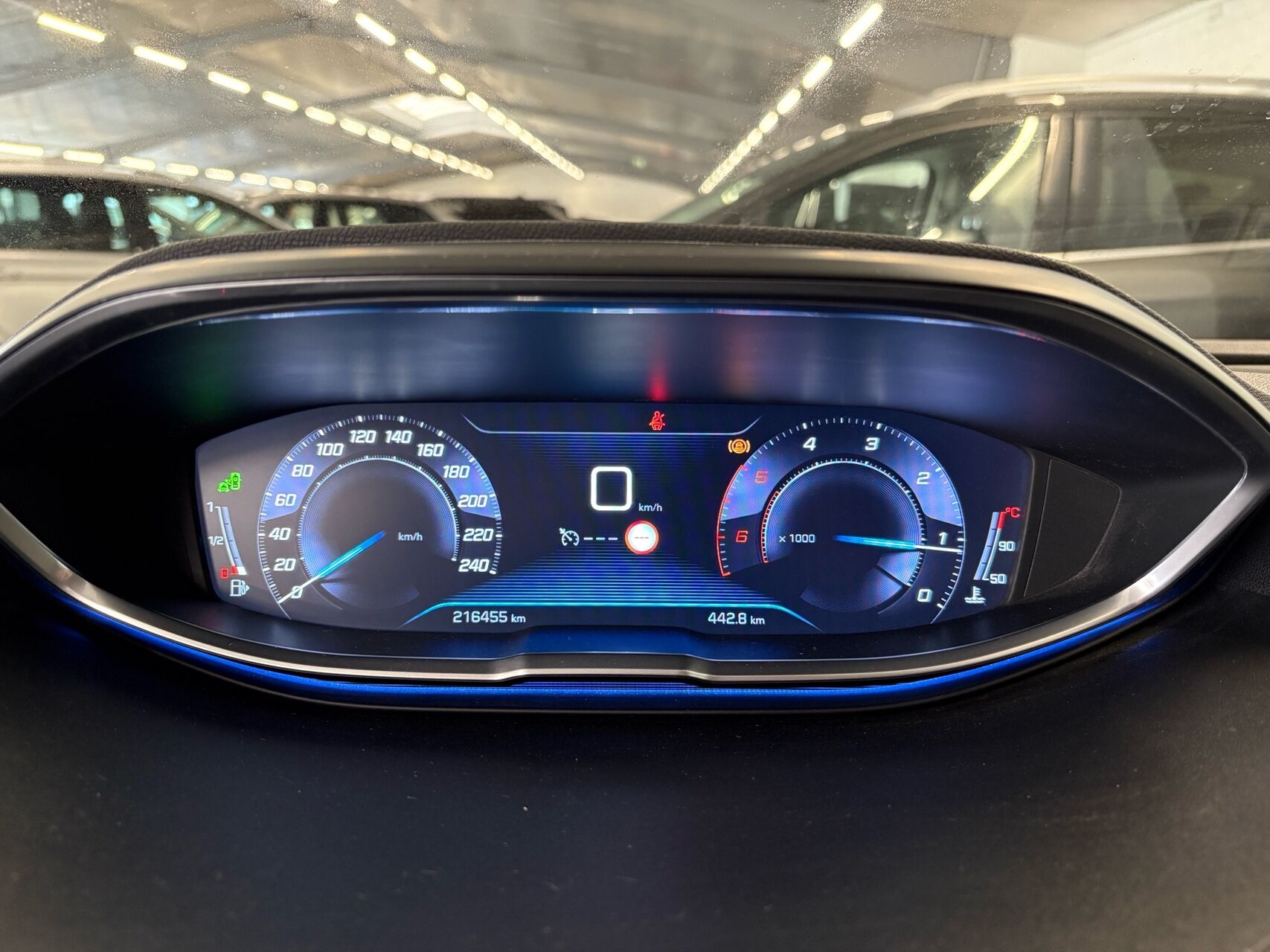 Billede af Peugeot 5008 1,6 BlueHDi Allure Start/Stop 120HK 5d 6g