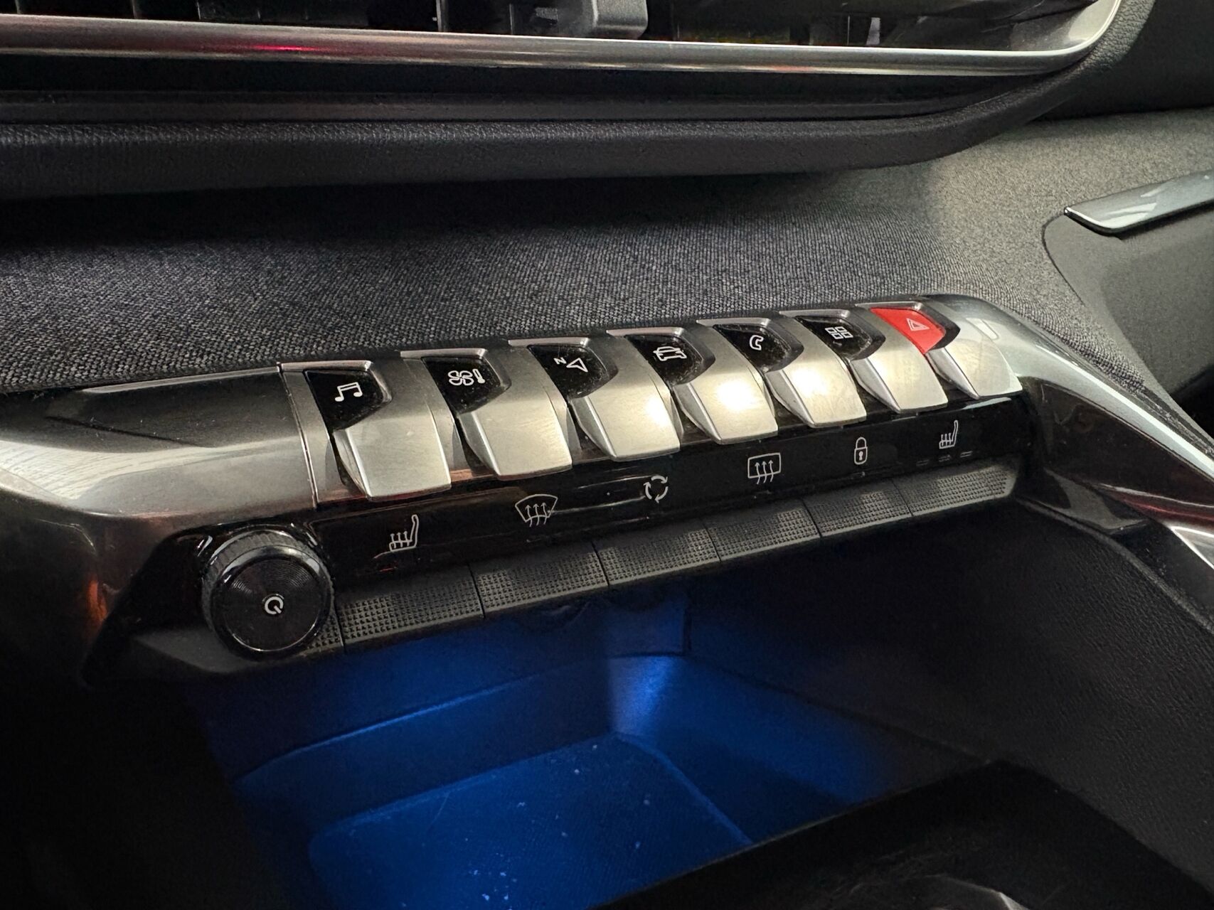 Billede af Peugeot 5008 1,6 BlueHDi Allure Start/Stop 120HK 5d 6g