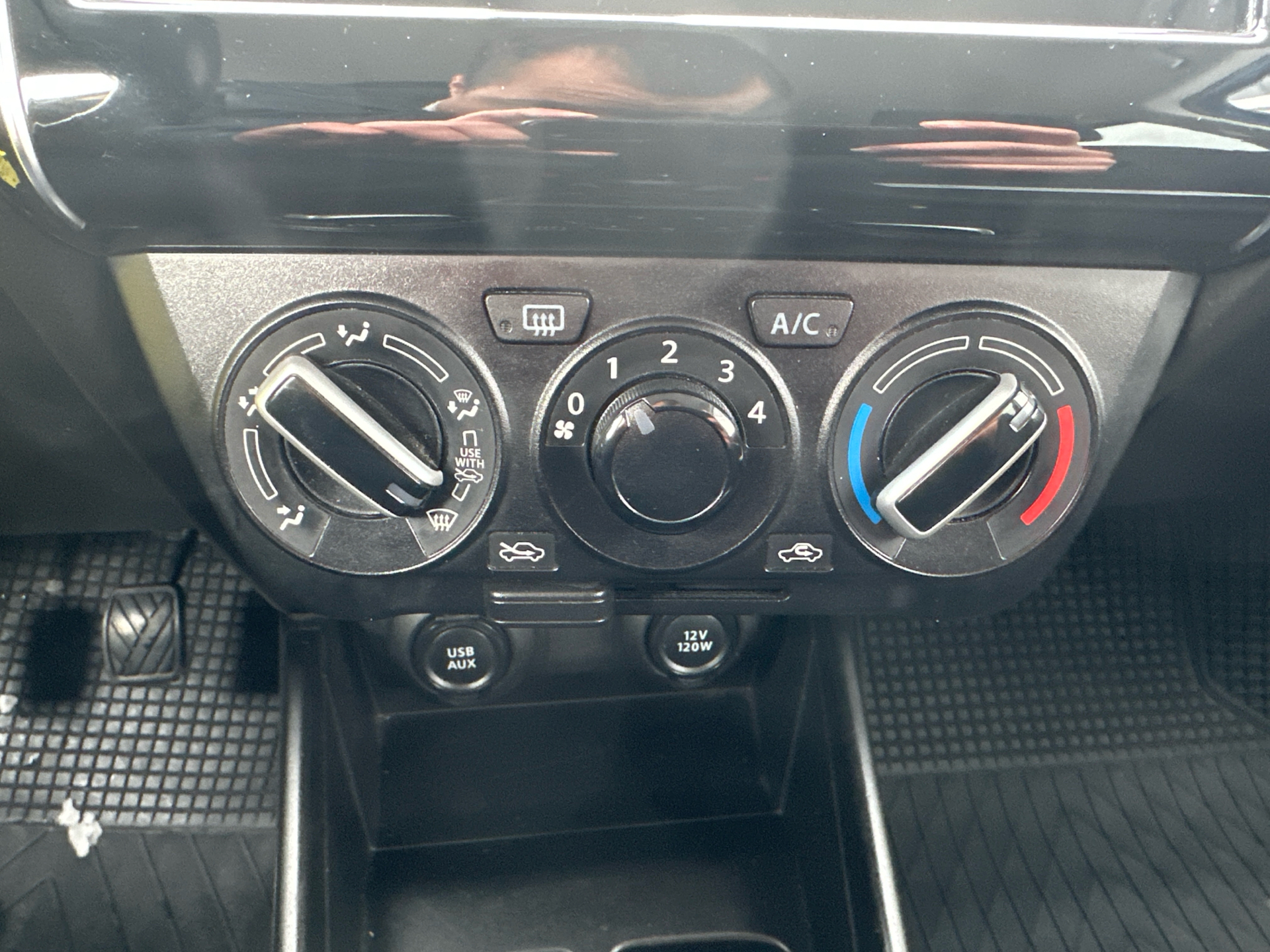 Billede af Suzuki Swift 1,2 Dualjet  Mild hybrid Action AEB 83HK 5d