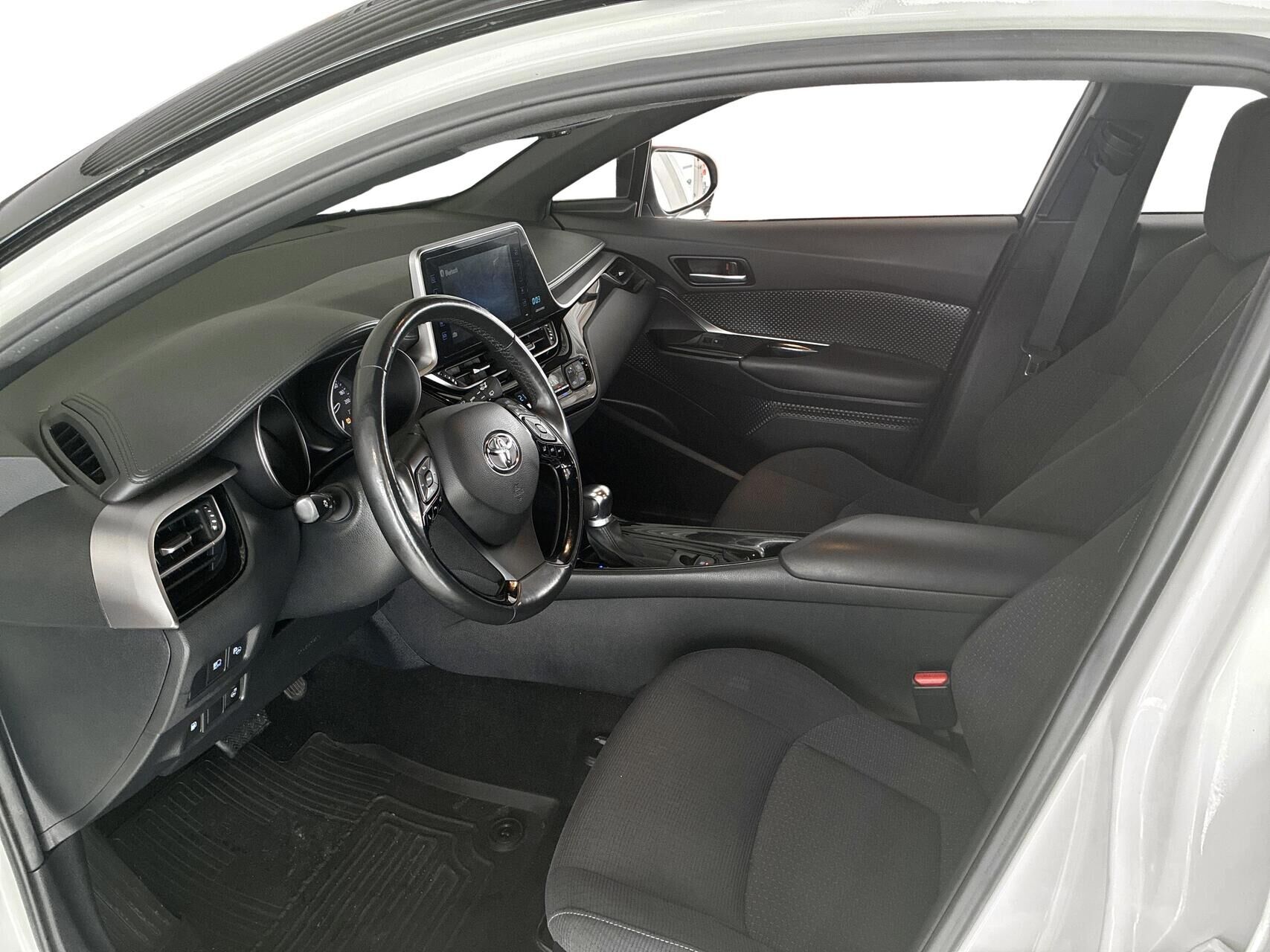 Billede af Toyota C-HR 1,8 Hybrid C-LUB Premium Bi-tone Multidrive S 122HK 5d Aut.