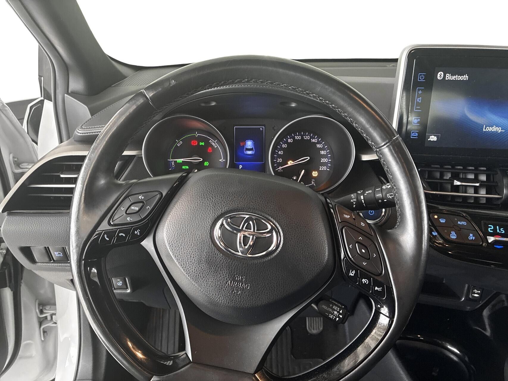 Billede af Toyota C-HR 1,8 Hybrid C-LUB Premium Bi-tone Multidrive S 122HK 5d Aut.