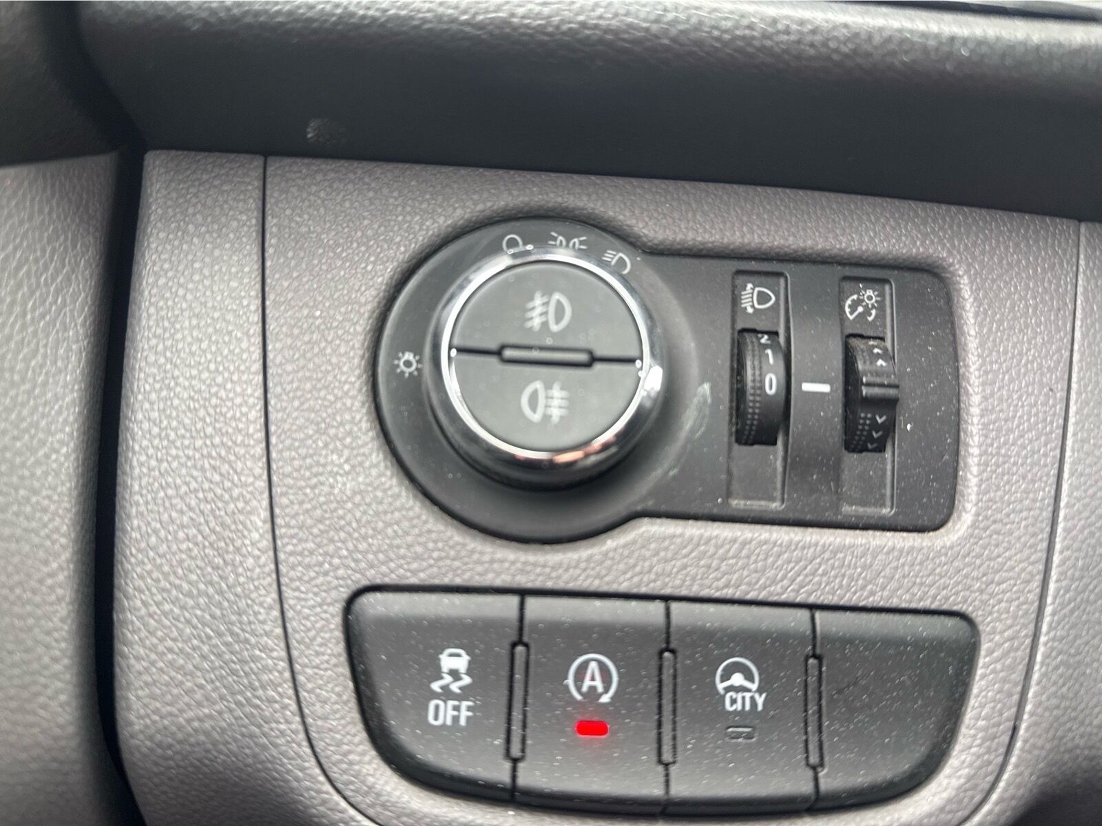 Billede af Opel Karl 1,0 Cosmo 75HK 5d