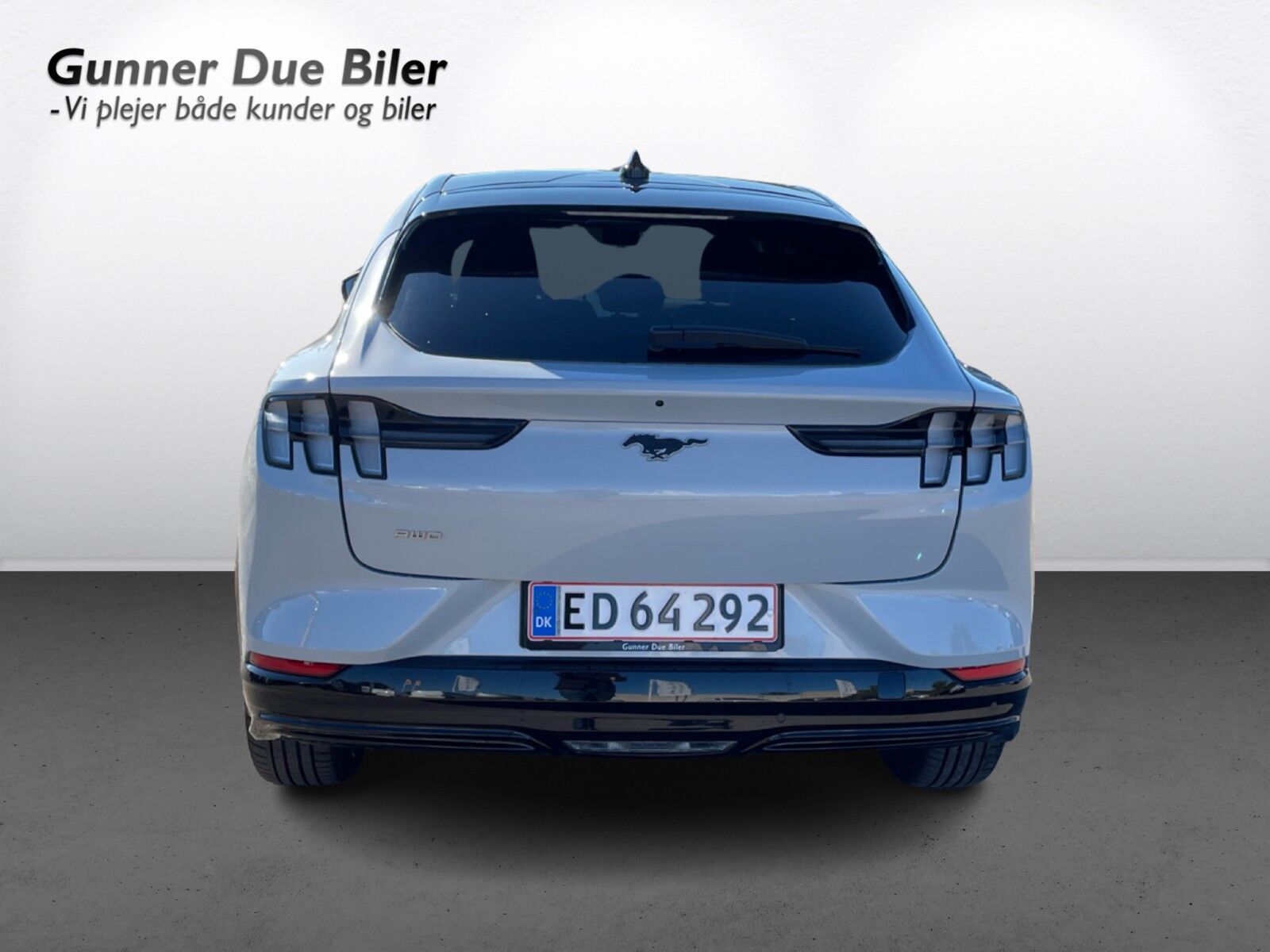 Billede af Ford Mustang Mach-E EL UR Premium AWD 351HK 5d Aut.