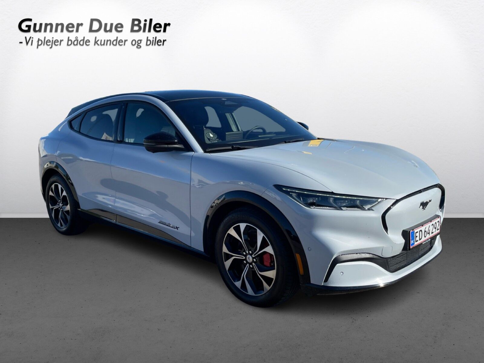 Billede af Ford Mustang Mach-E EL UR Premium AWD 351HK 5d Aut.