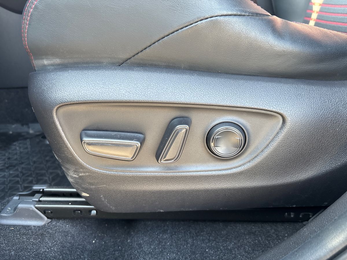 Billede af Toyota RAV4 Plug-in 2,5 Plugin-hybrid H3 Premium AWD 306HK 5d 6g Aut.