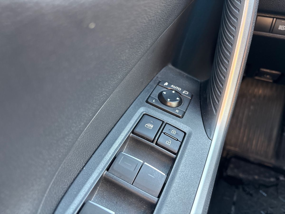 Billede af Toyota RAV4 Plug-in 2,5 Plugin-hybrid H3 Premium AWD 306HK 5d 6g Aut.