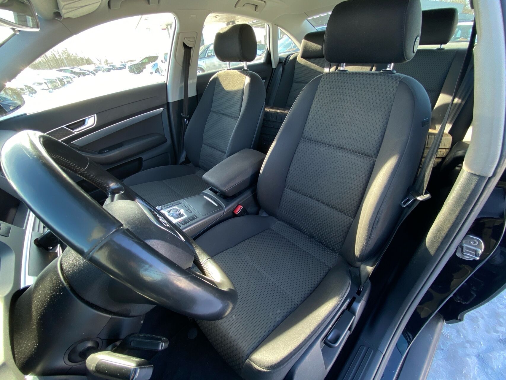 Billede af Audi A6 2,4 V6 Multitr. 177HK Trinl. Gear