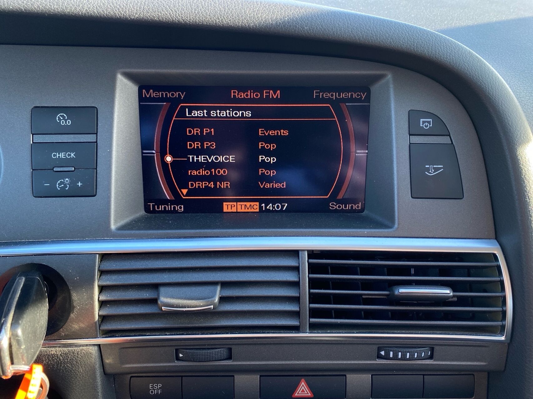 Billede af Audi A6 2,4 V6 Multitr. 177HK Trinl. Gear