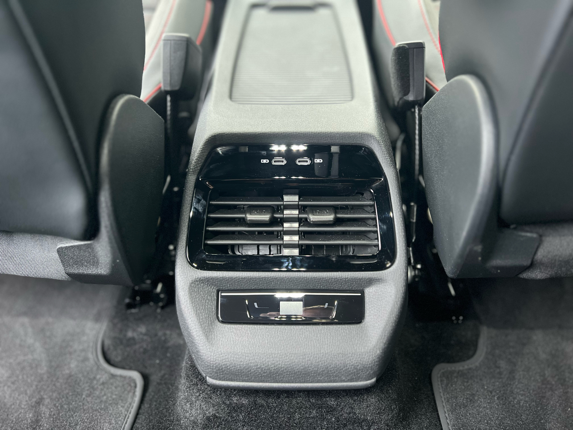 Billede af VW ID.4 EL GTX Max+ 4Motion 340HK 5d Aut.