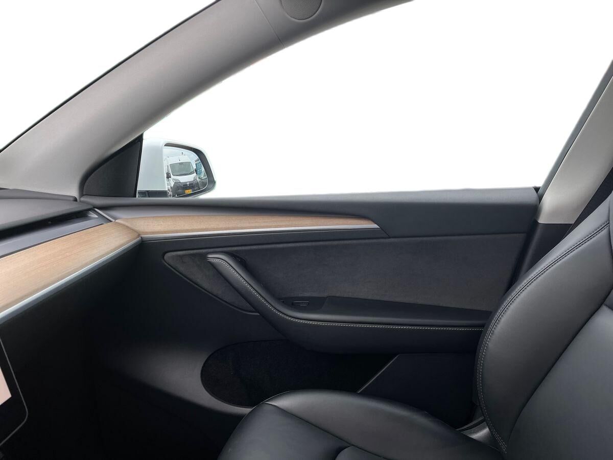 Billede af Tesla Model Y EL Long Range AWD 514HK 5d Aut.