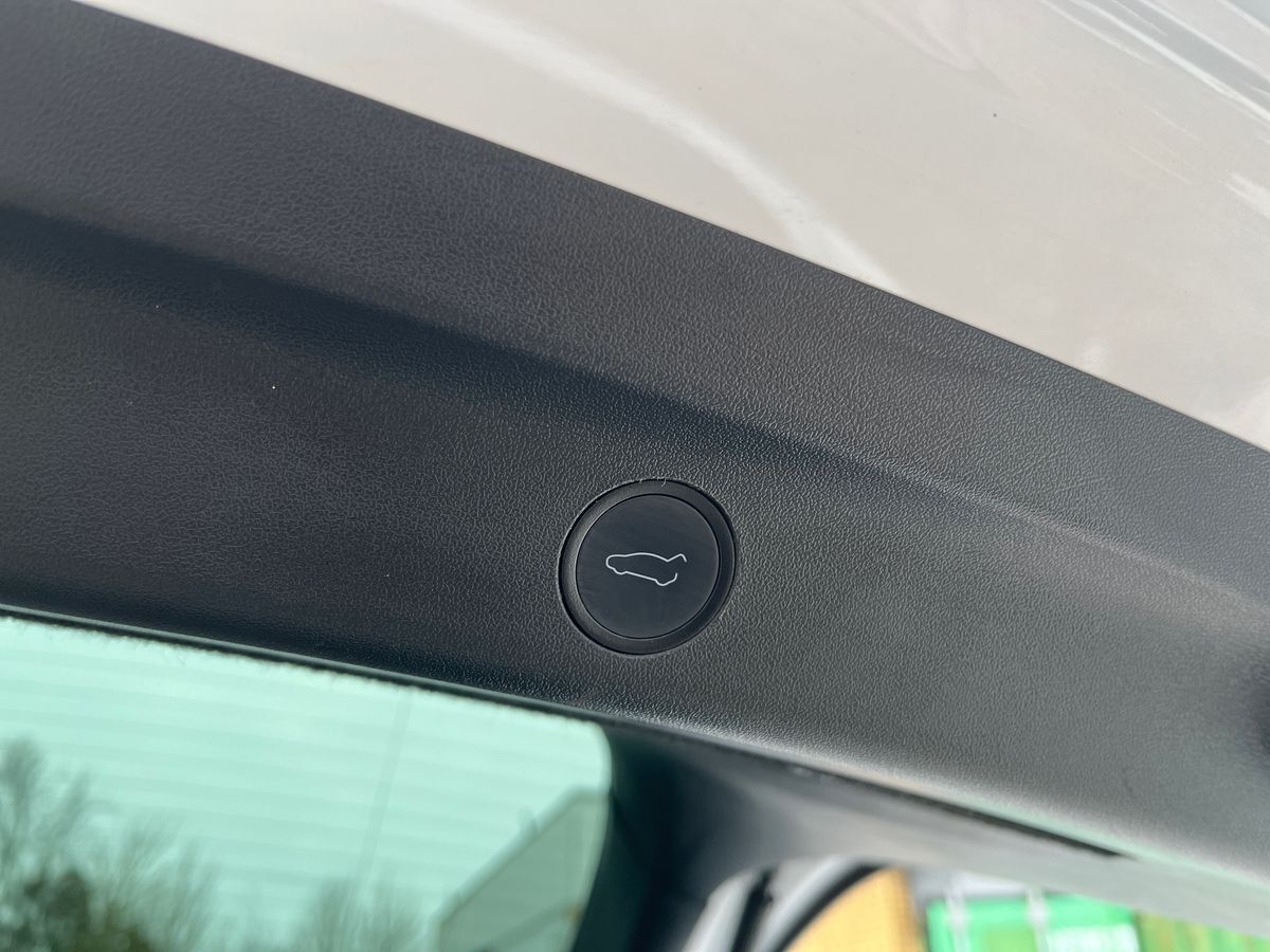 Billede af Tesla Model Y EL Long Range AWD 514HK 5d Aut.