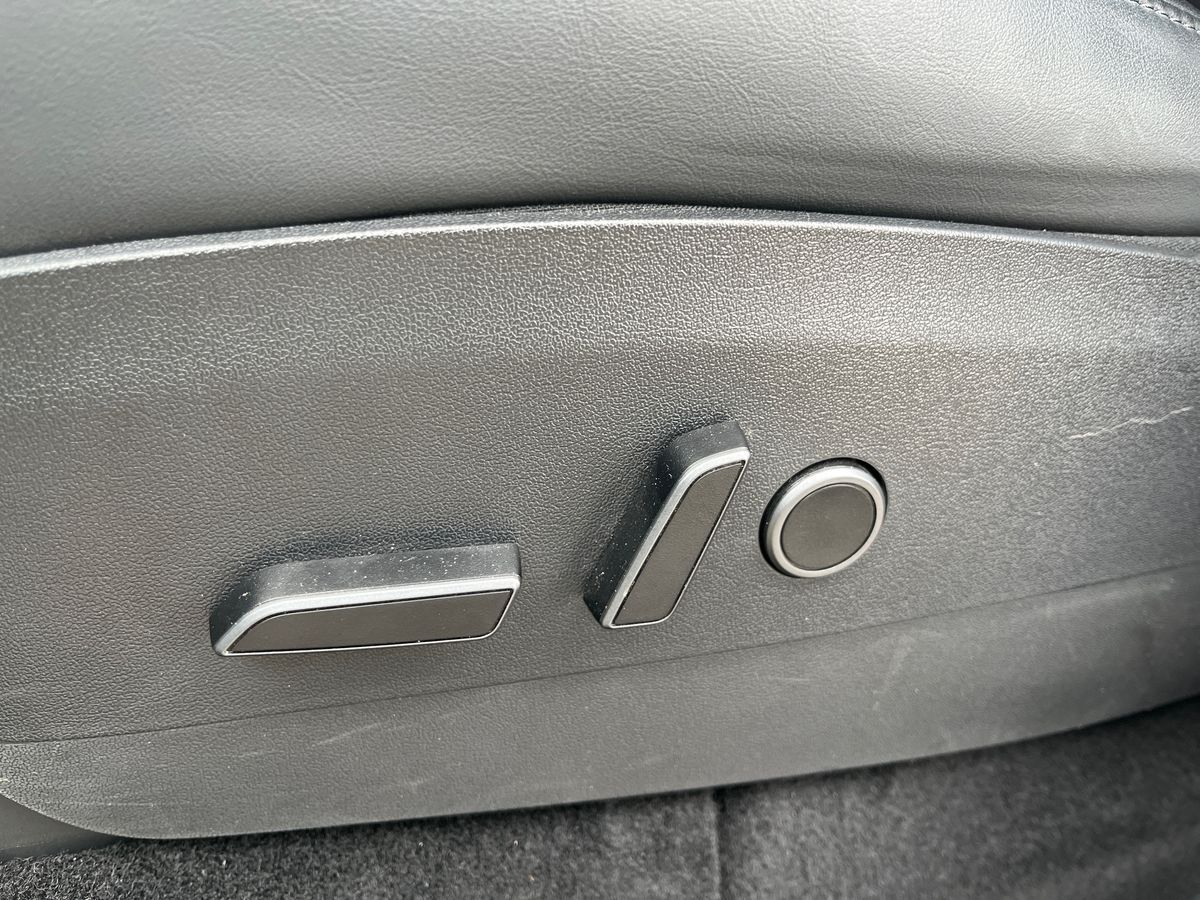 Billede af Tesla Model Y EL Long Range AWD 514HK 5d Aut.