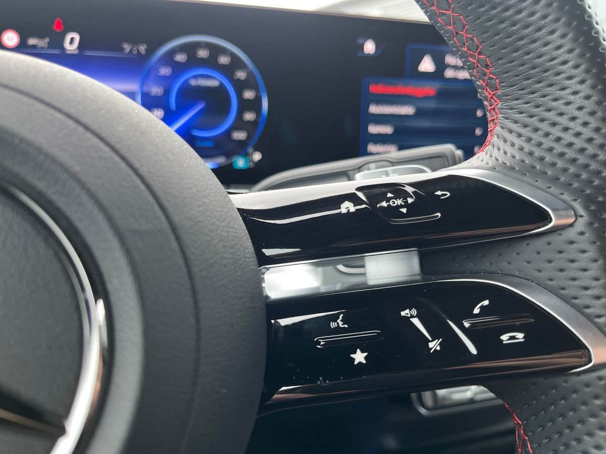 Billede af Mercedes-Benz EQB 300 EL AMG Line 4Matic 228HK 5d Aut.