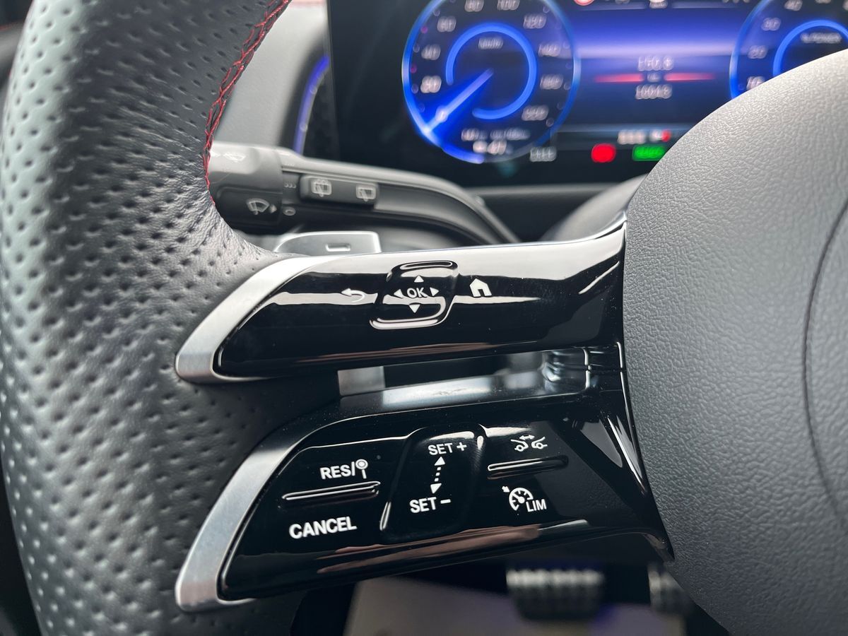 Billede af Mercedes-Benz EQB 300 EL AMG Line 4Matic 228HK 5d Aut.