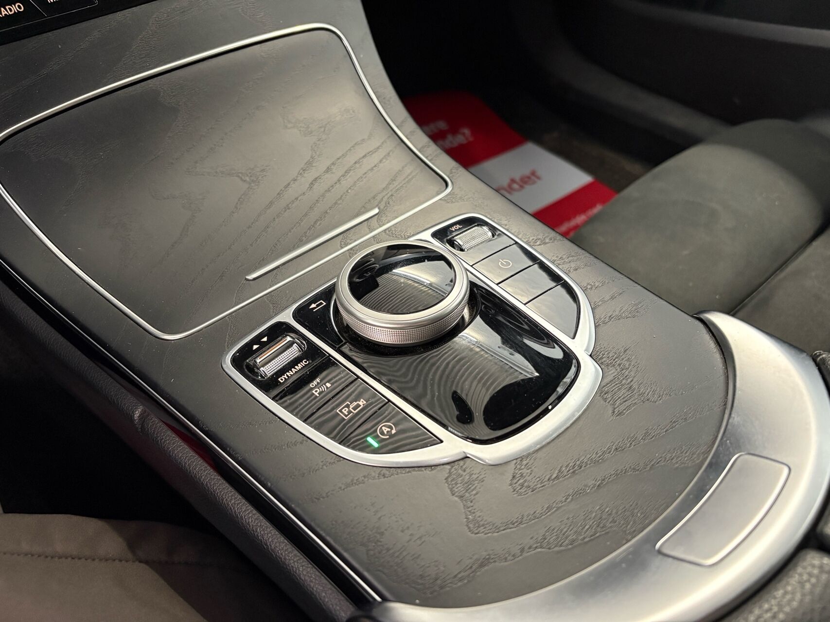 Billede af Mercedes-Benz C200 T 1,5 Mild hybrid AMG Line 9G-Tronic 184HK Stc Aut.