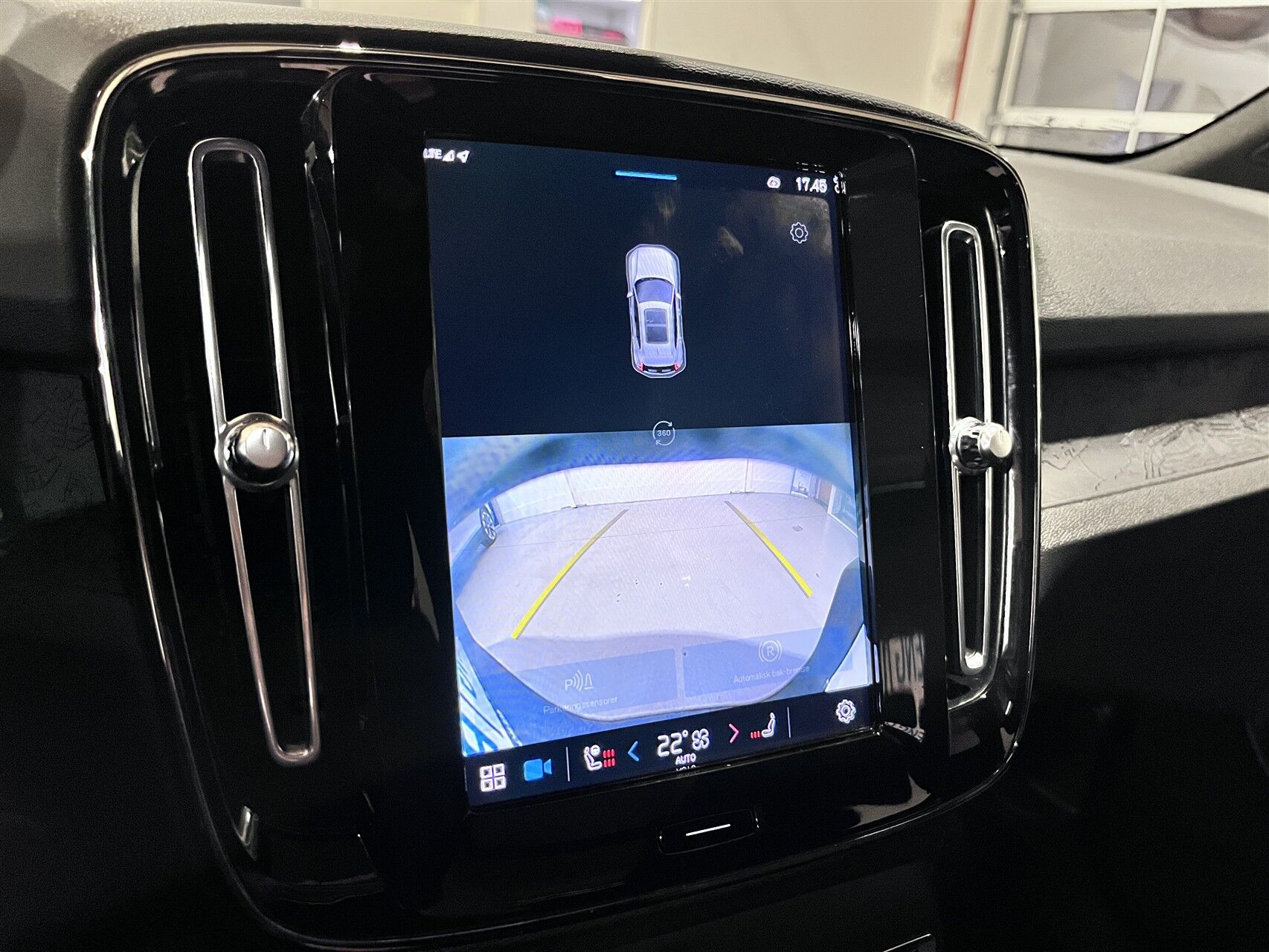 Billede af Volvo XC40 P6 Recharge Ultimate 231HK 5d Aut.