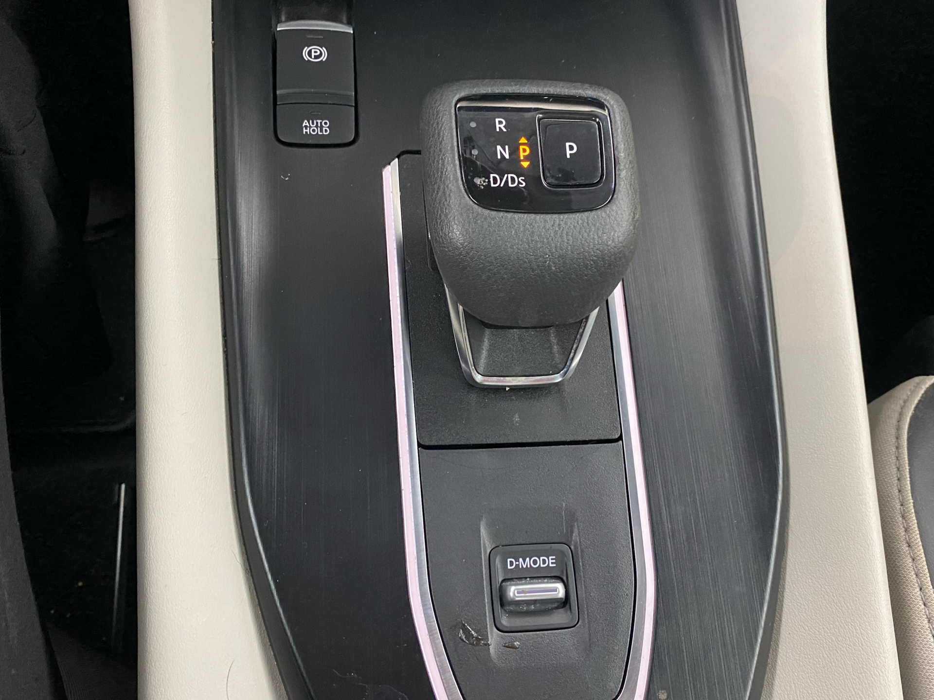 Billede af Nissan Qashqai 1,3 MHEV  Mild hybrid Tekna X-Tronic 158HK 5d 7g Aut.