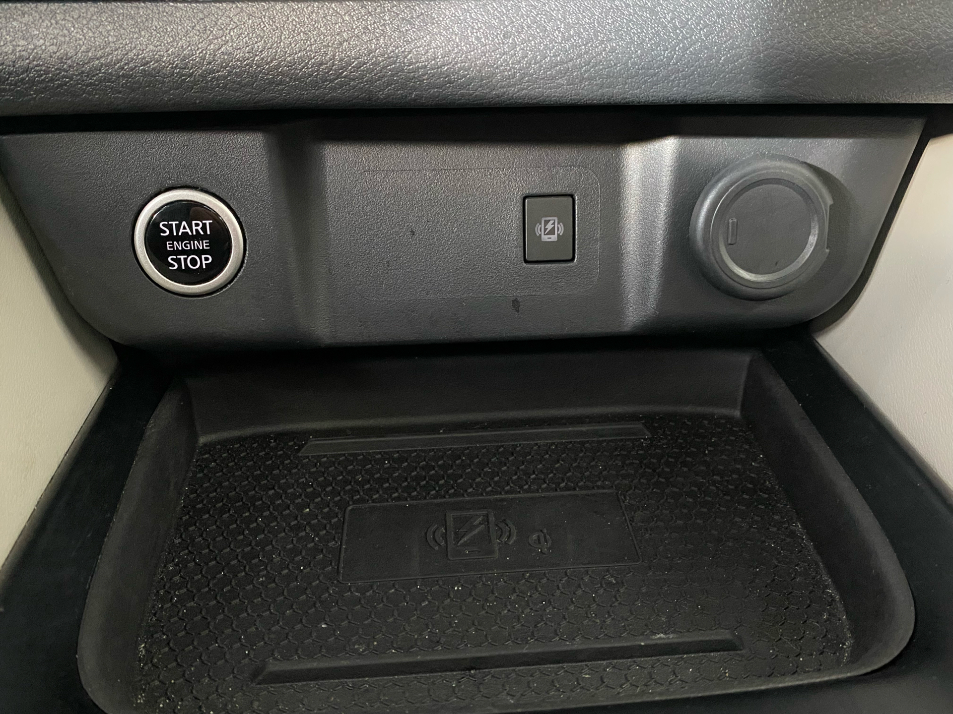 Billede af Nissan Qashqai 1,3 MHEV  Mild hybrid Tekna X-Tronic 158HK 5d 7g Aut.