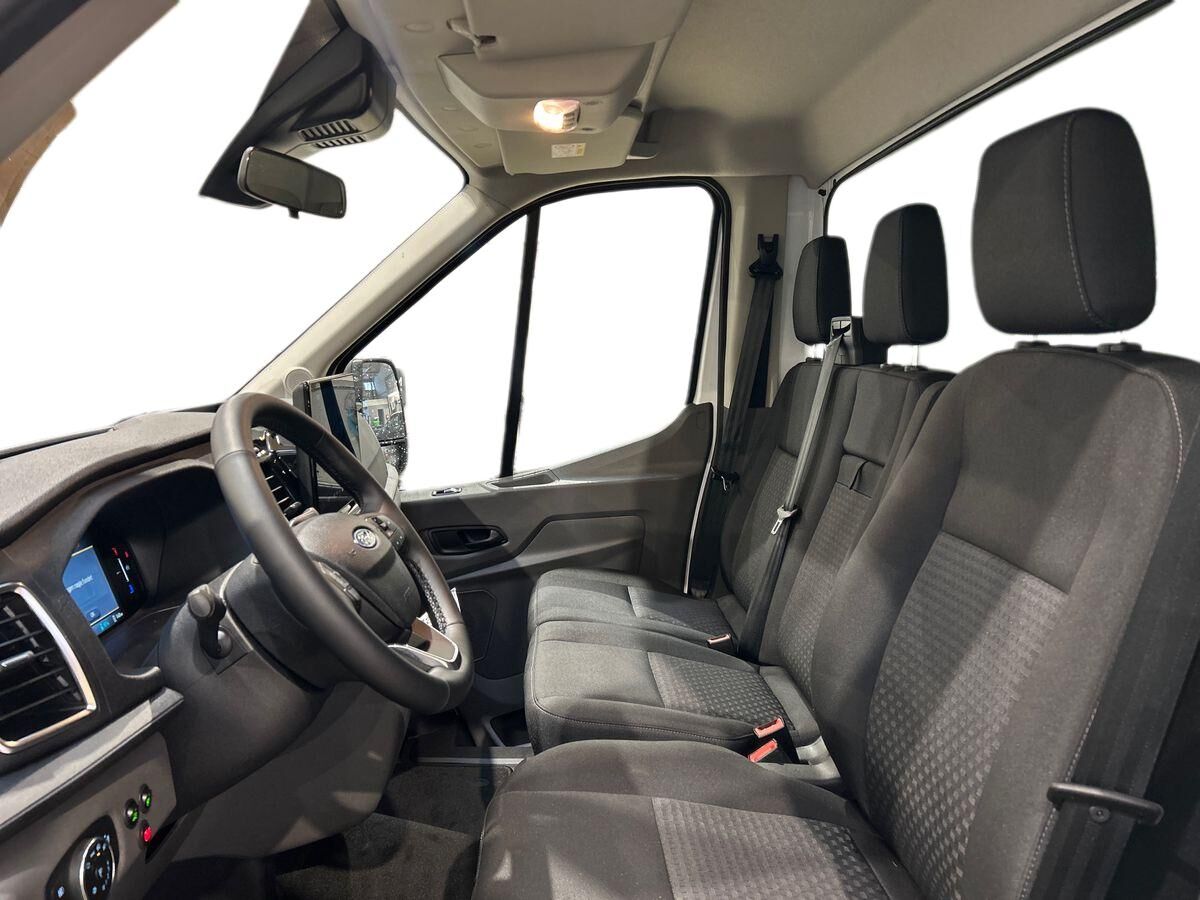 Billede af Ford E-Transit 350 L3H1 EL Trend RWD 184HK Ladv./Chas. Aut.